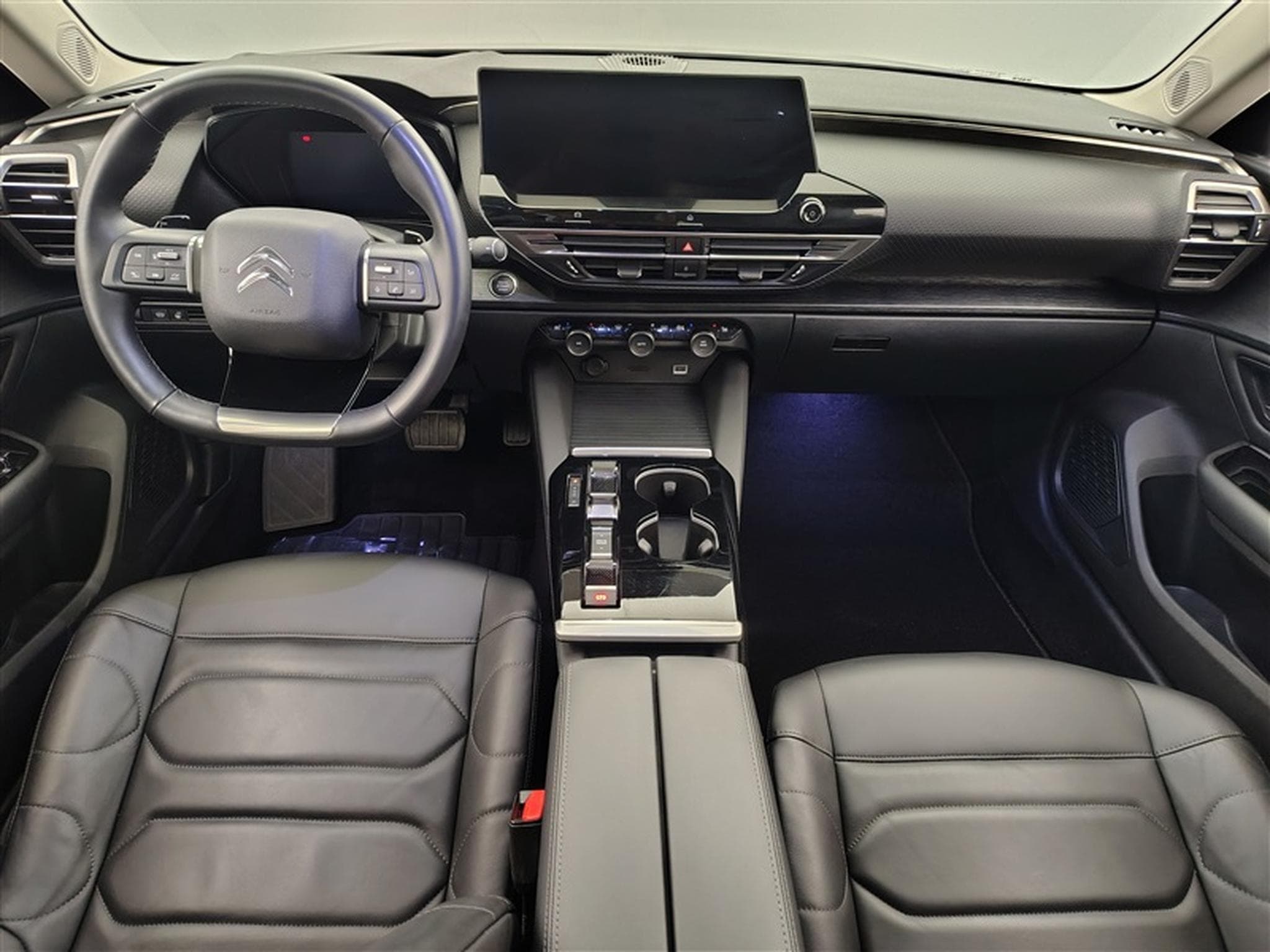 Citroen C5 X 1.2 PureTech 130cv EAT8 Plus NAVI / FULL LED / CUIR / CAMERA (2024) - Photo 8