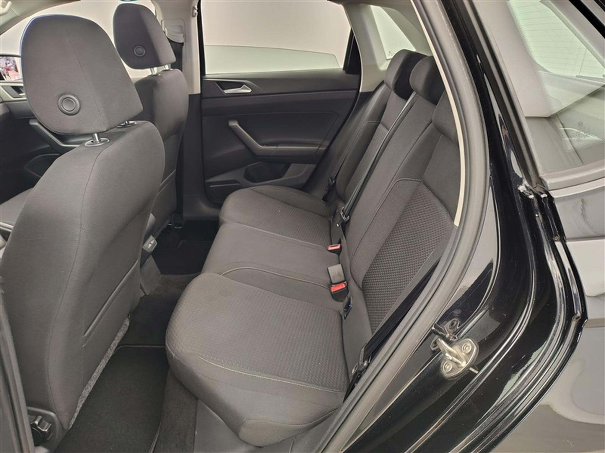VW Polo 1.0i Comfortline (EU6AP) (2021) - Photo 12