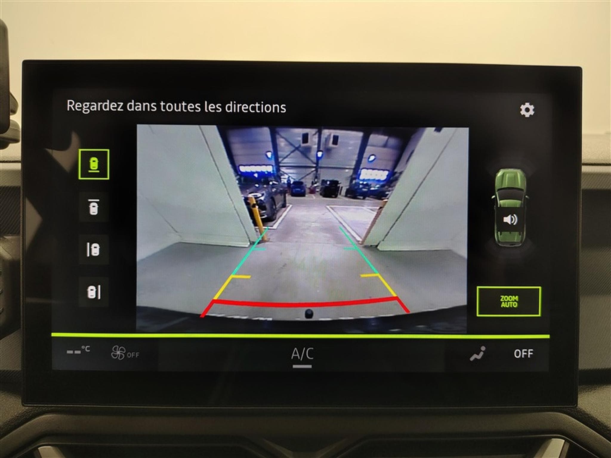 Dacia Duster 1.2 TCe Journey (2024) - Photo 17