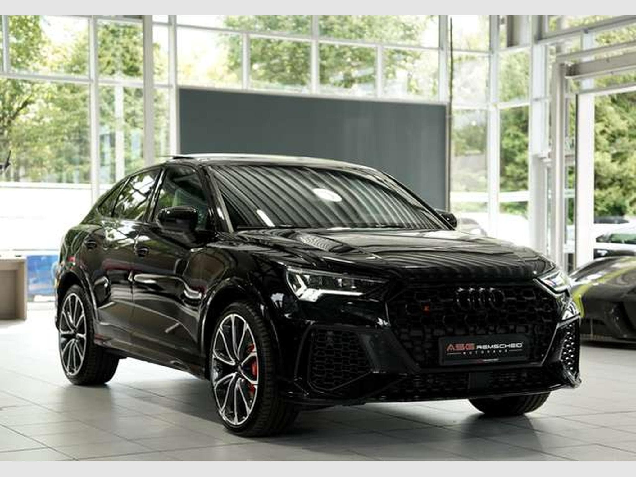 Audi RSQ3 q. Sportback 1.H *21 *RS-AGA*Pano*RS-Sitze (2023) - Photo 6