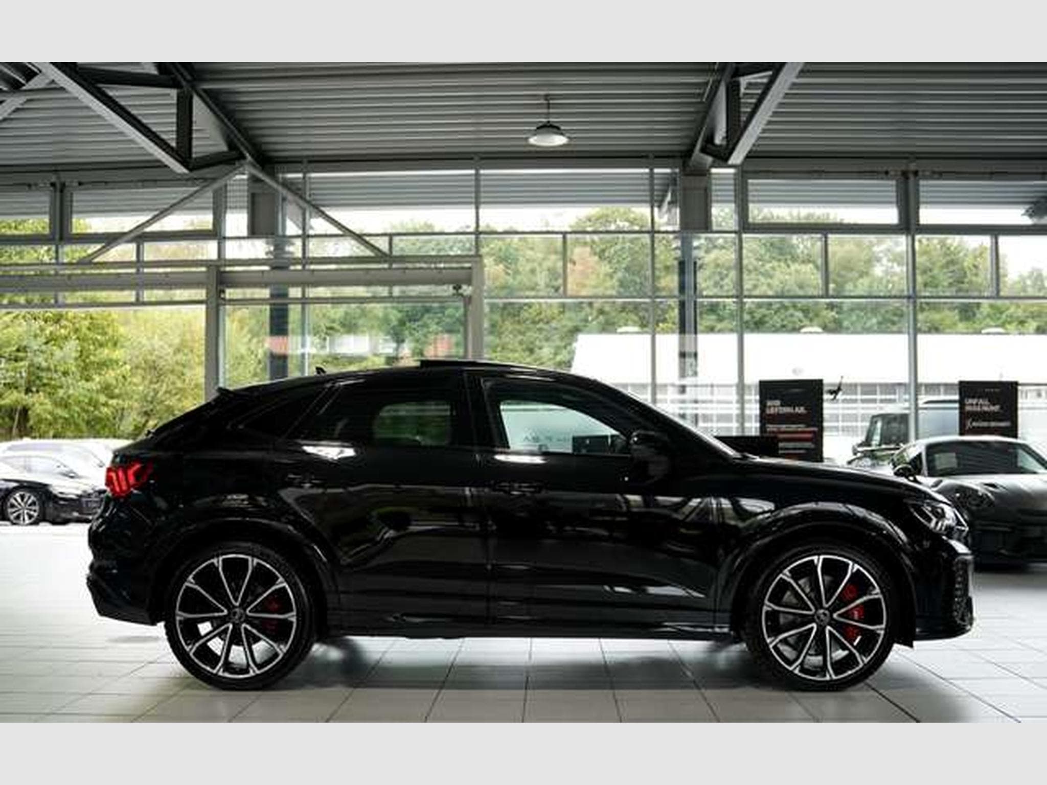 Audi RSQ3 q. Sportback 1.H *21 *RS-AGA*Pano*RS-Sitze (2023) - Photo 7