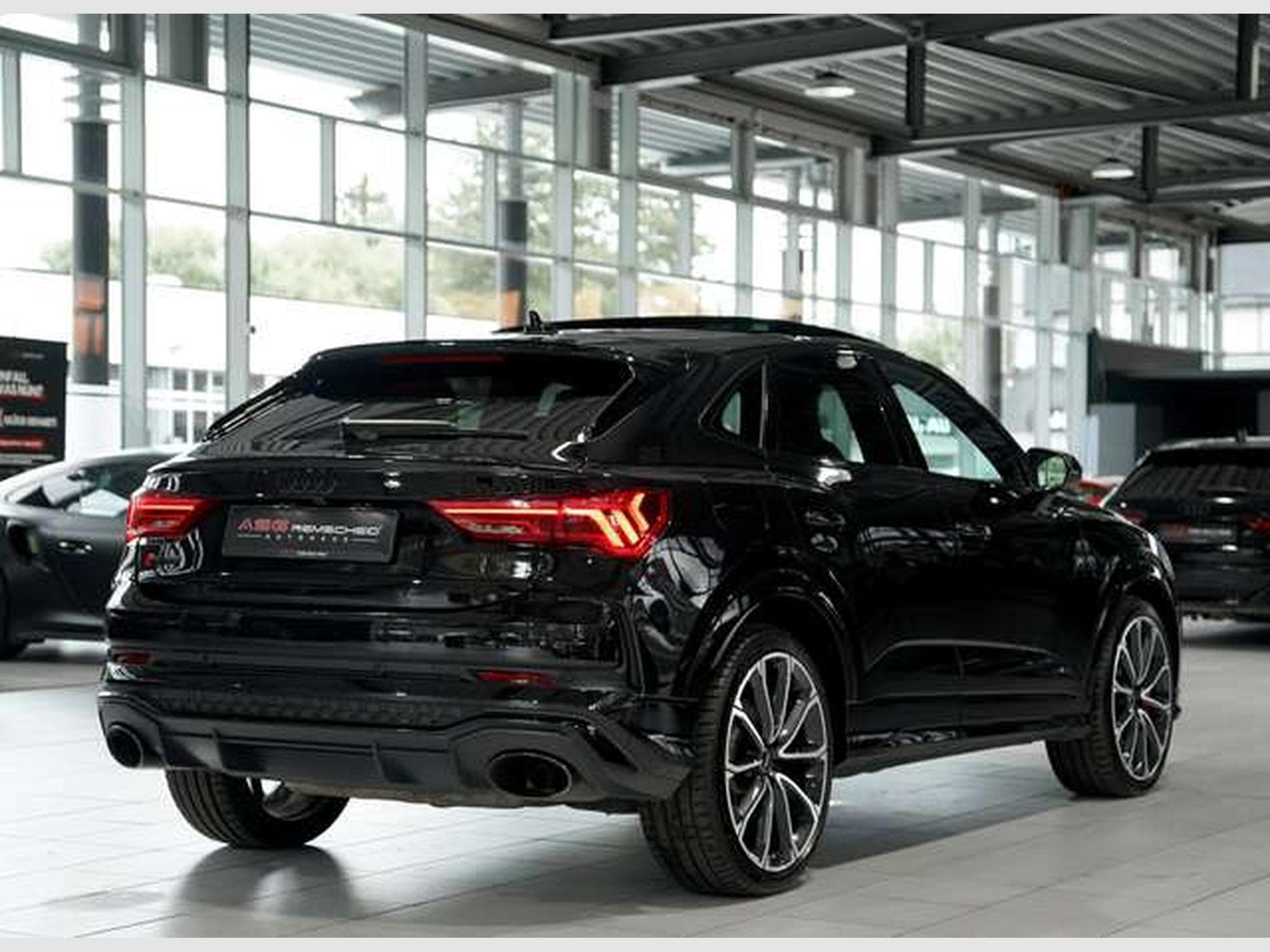 Audi RSQ3 q. Sportback 1.H *21 *RS-AGA*Pano*RS-Sitze (2023) - Photo 8