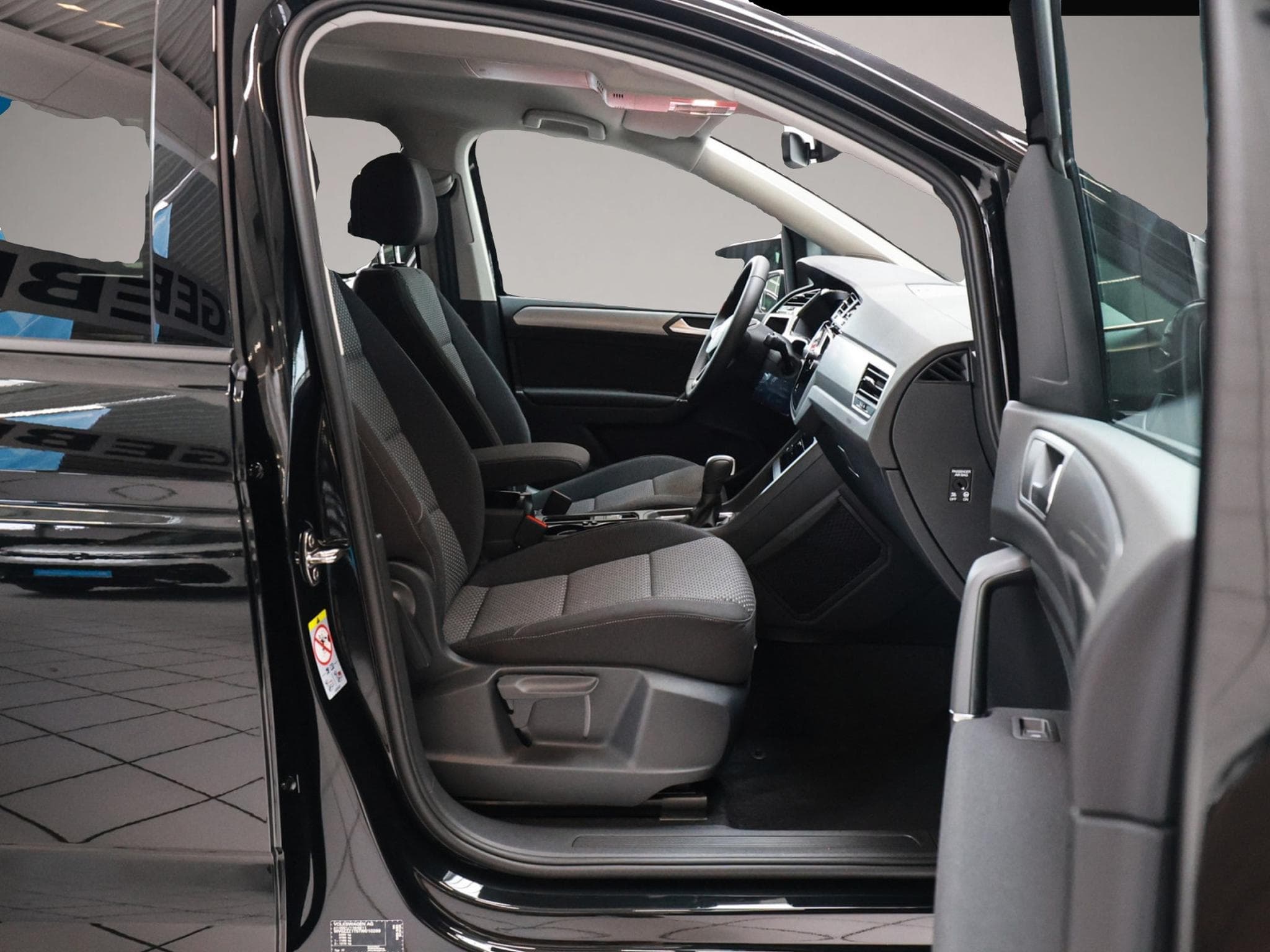 VW Touran (2026) - Foto 2