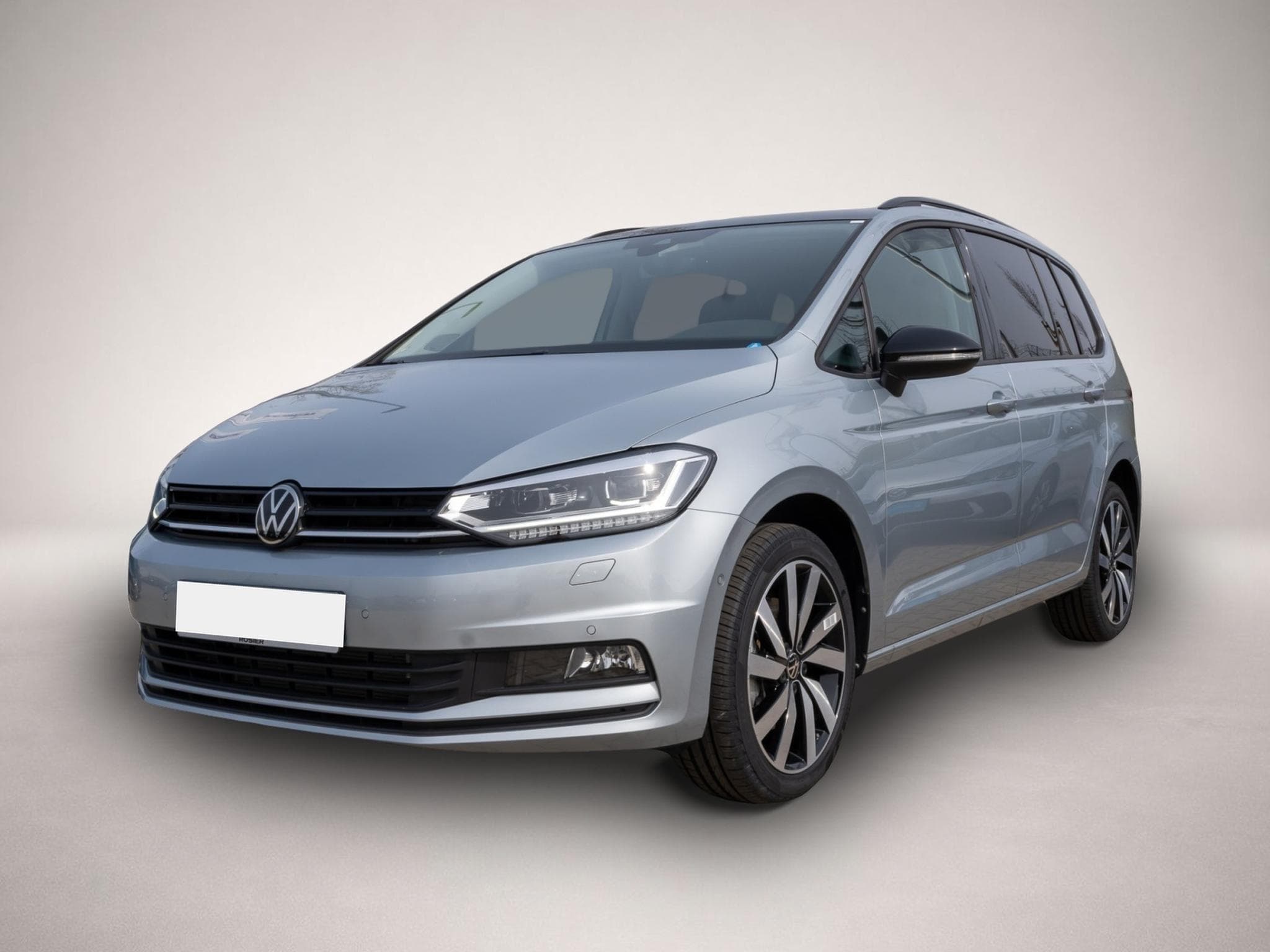 VW Touran (2024) - Photo 1