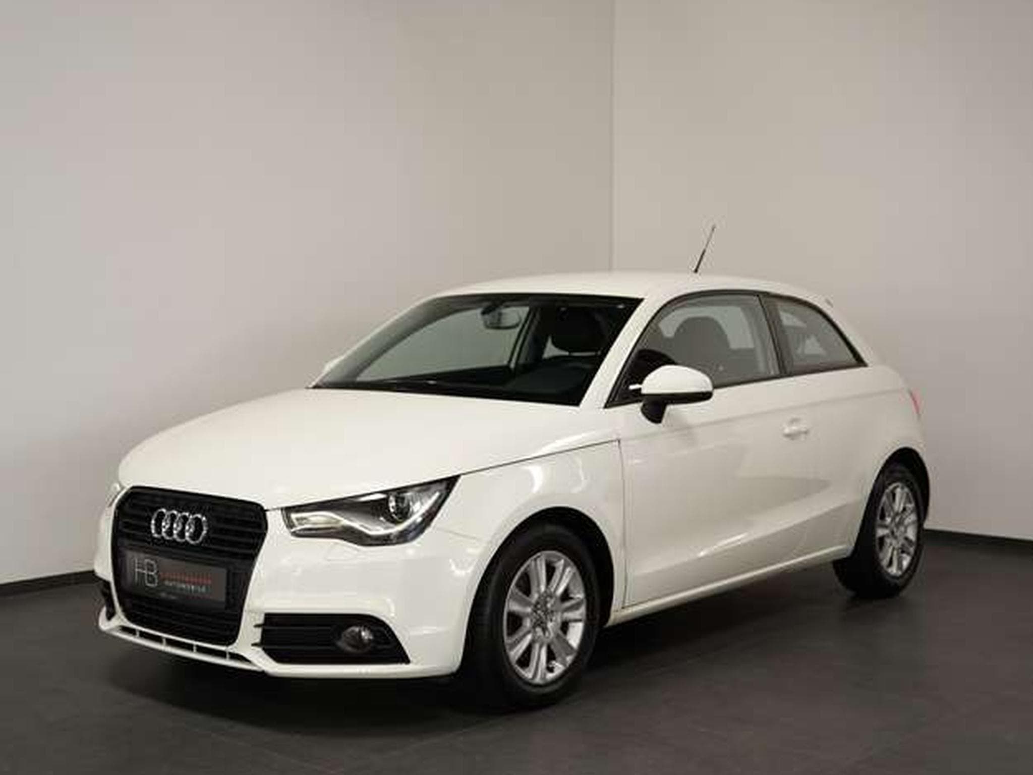 Audi A1 1,4 TFSI Attraction 2.Hand *Xenon *SHZ *Klima (2010) - Photo 1