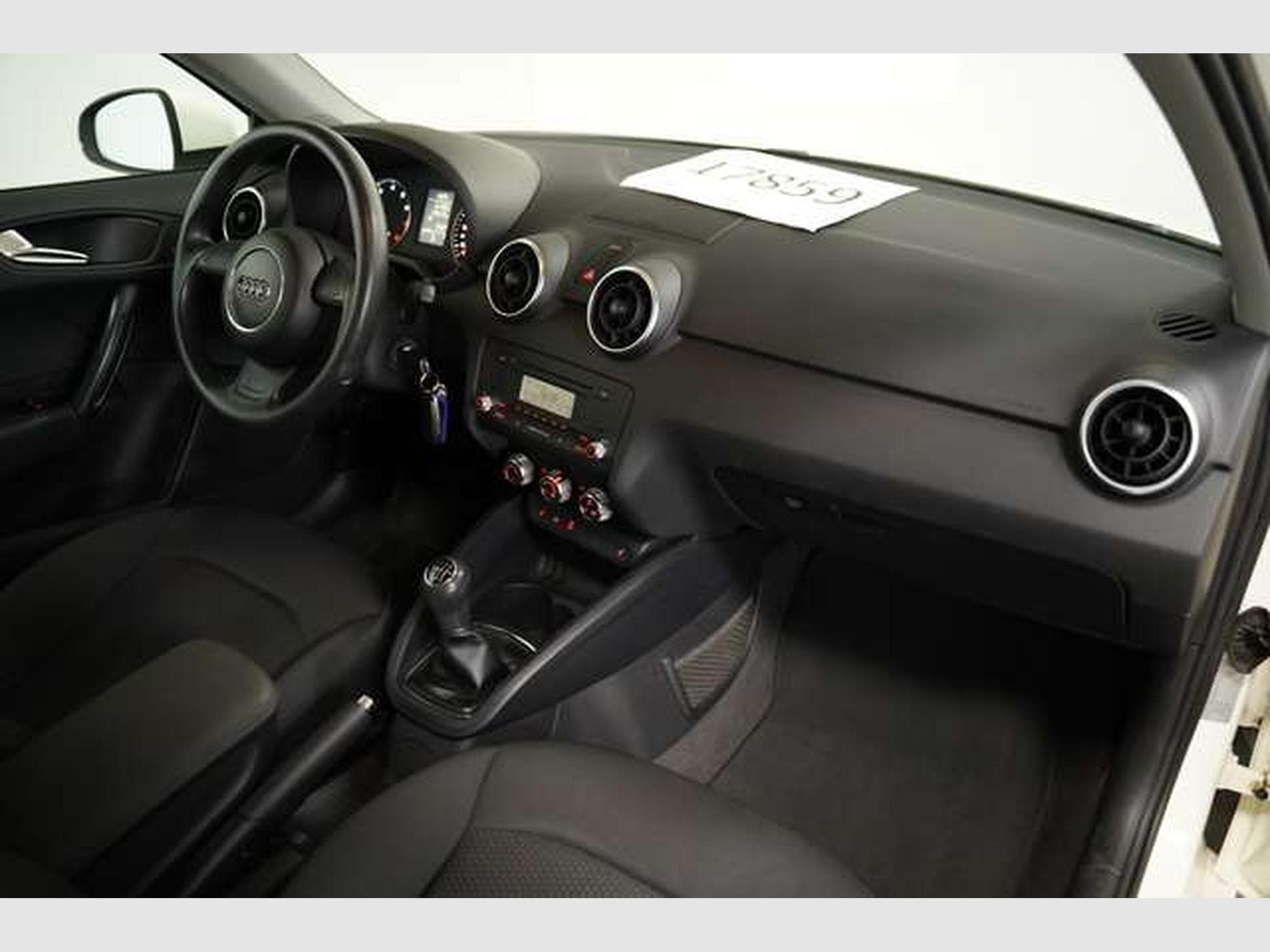 Audi A1 1,4 TFSI Attraction 2.Hand *Xenon *SHZ *Klima (2010) - Photo 11
