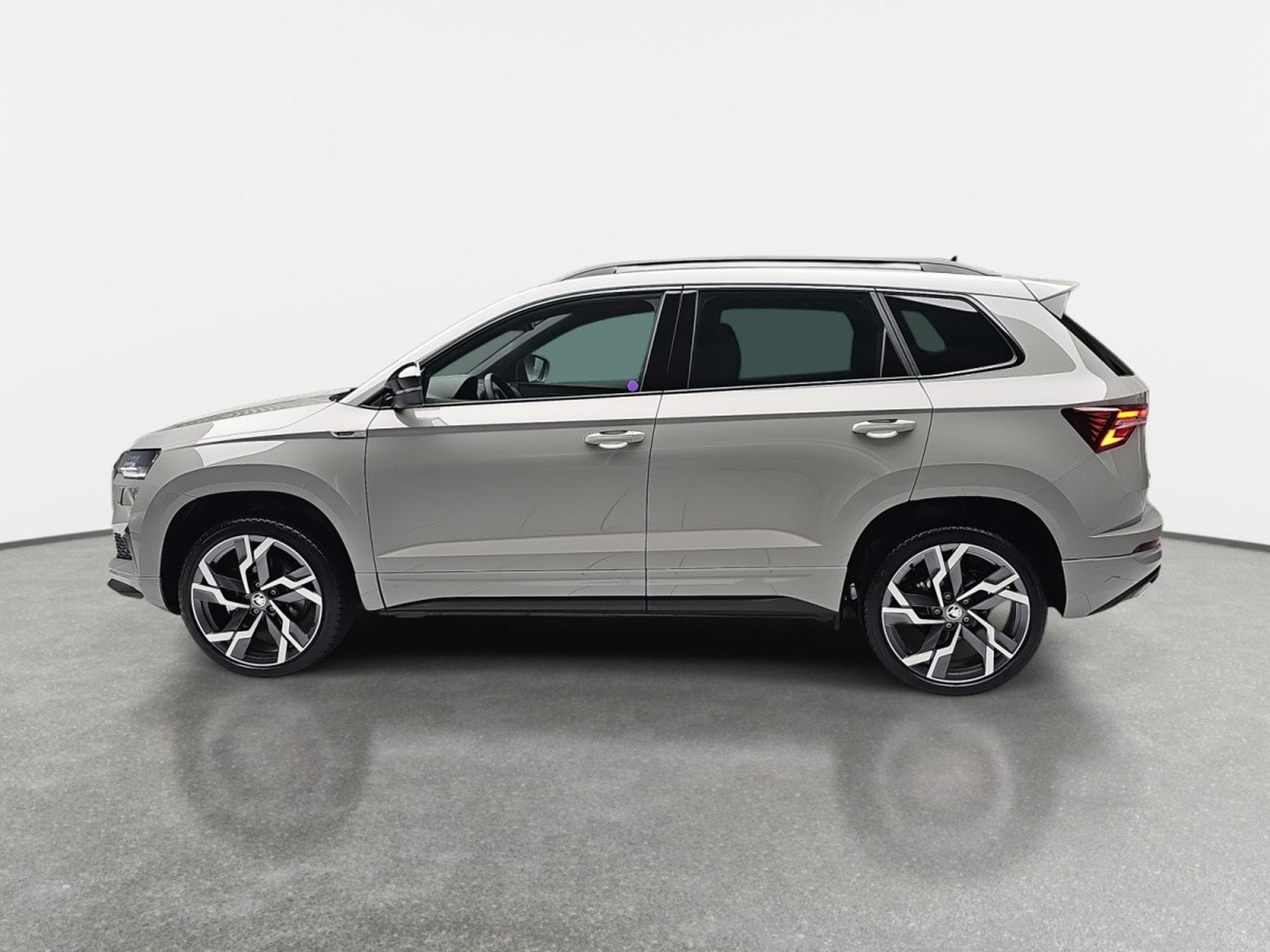 Skoda Karoq 1.5 TSi 150 DSG SPORTLINE (2026) - Photo 3