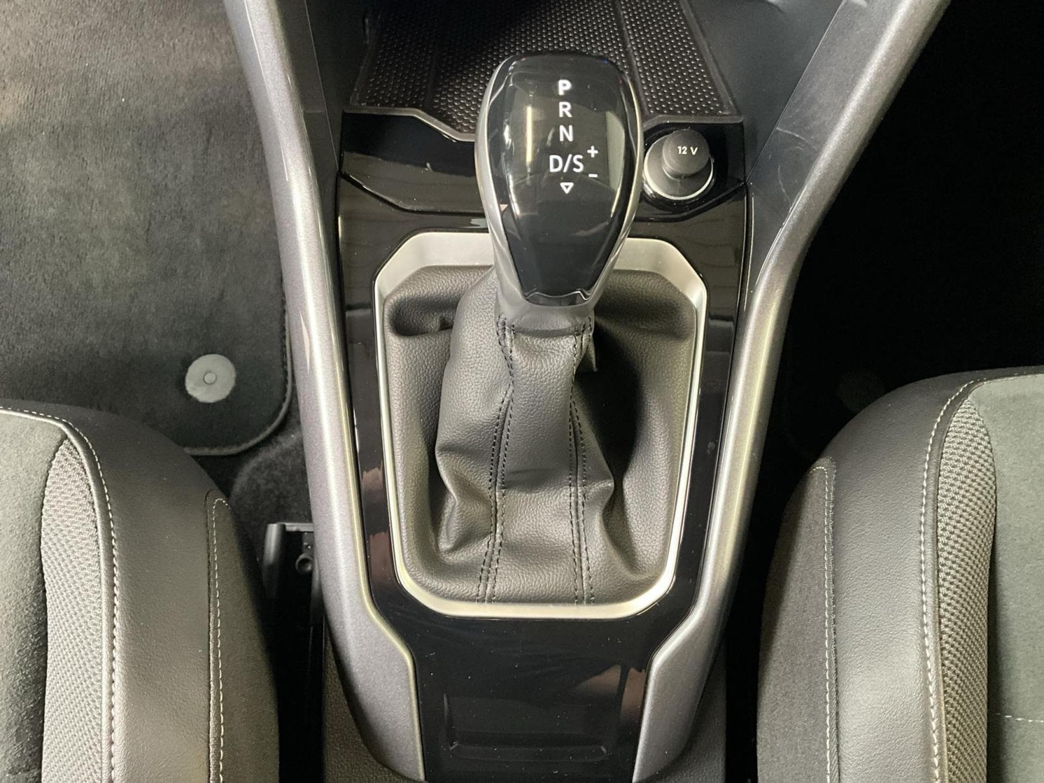 VW T-Roc Style+DSG+Matrix-LED+IQ-Drive+AHK (2022) - Photo 12