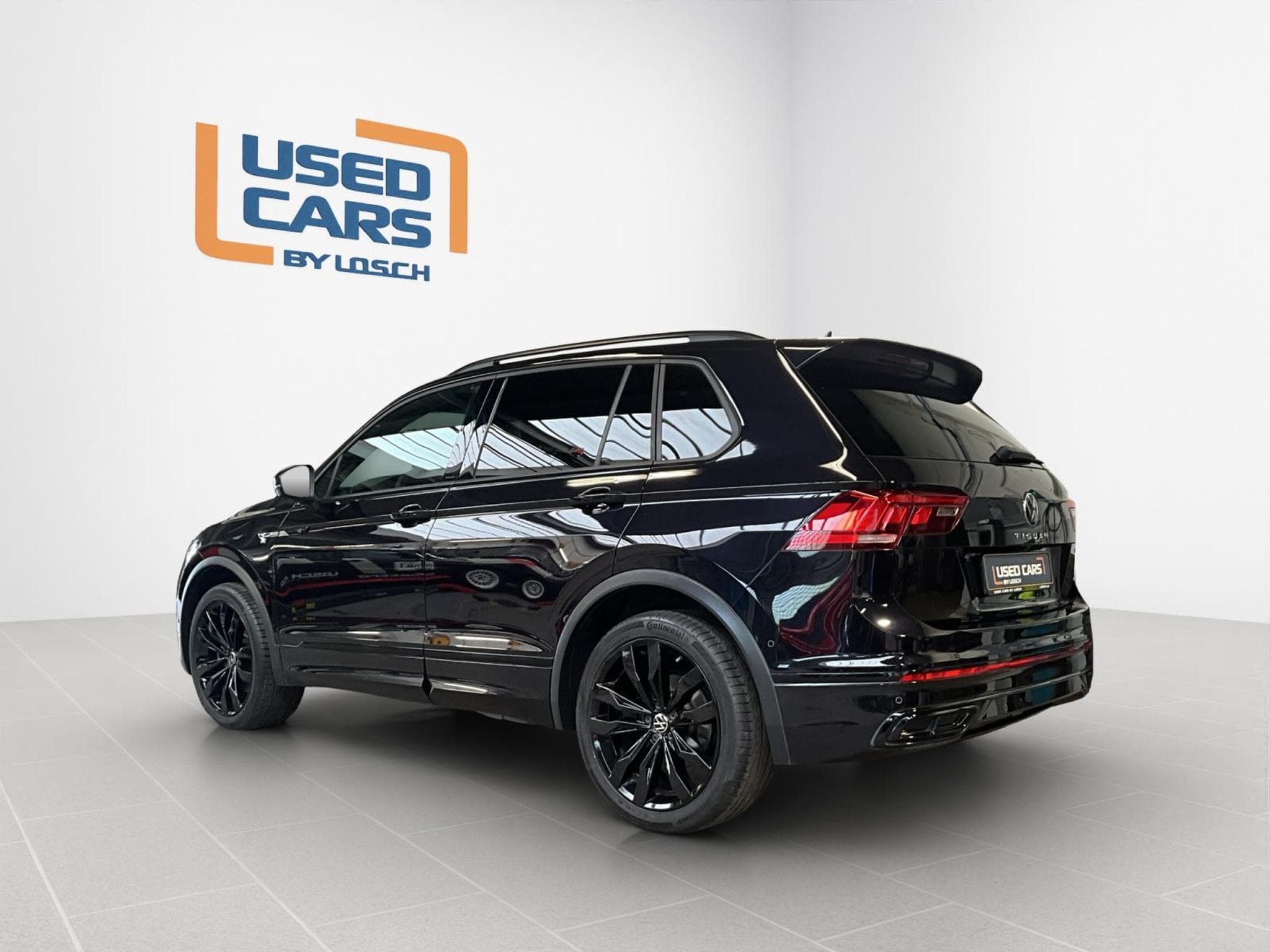 VW Tiguan R-Line+DSG+4M+Black-Style+Pano+AHK (2022) - Photo 5