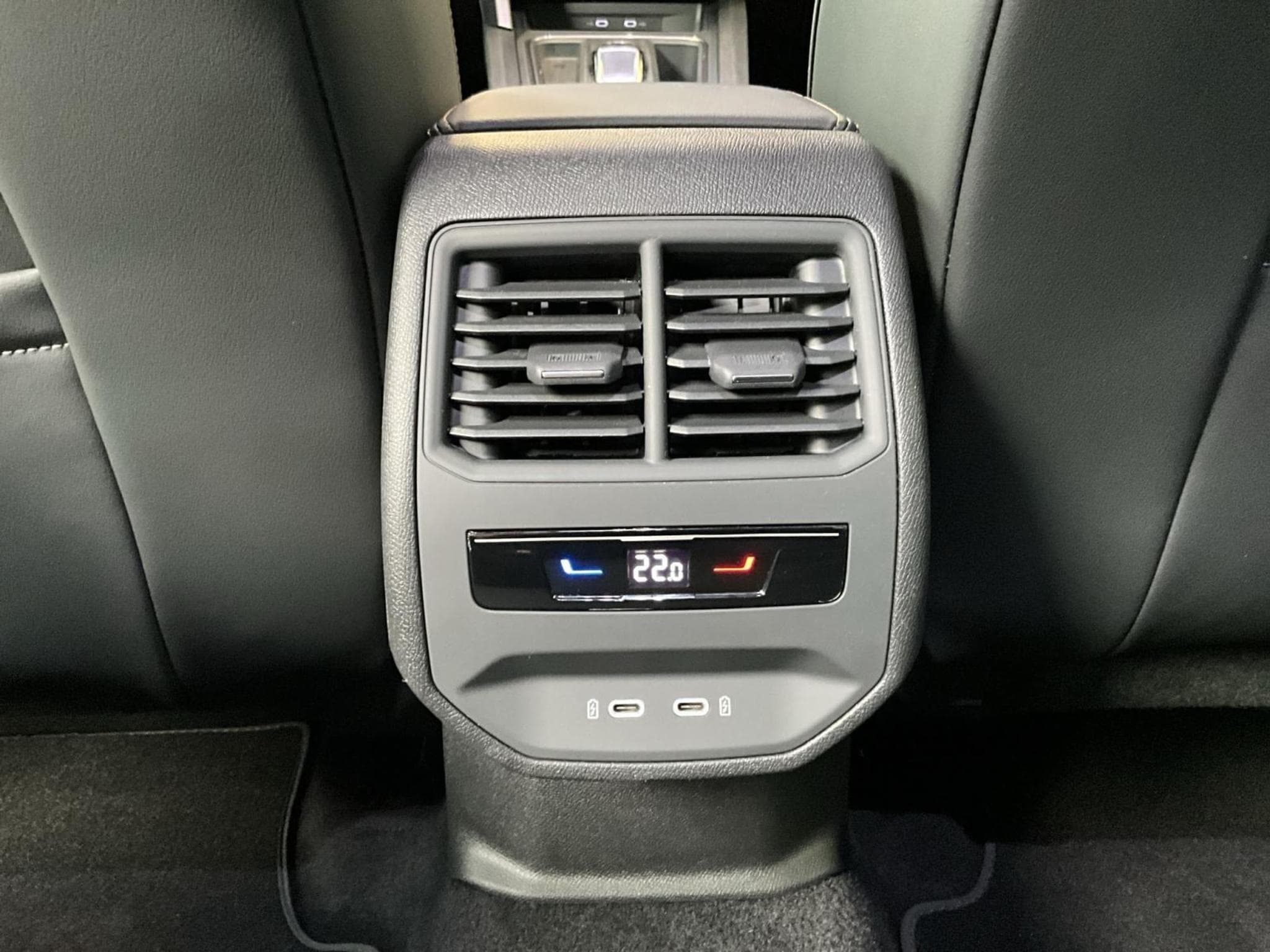 Cupra Formentor Anniversaire-Edition+DSG+4Drive+Led+Navi+LM19+ (2022) - Foto 18