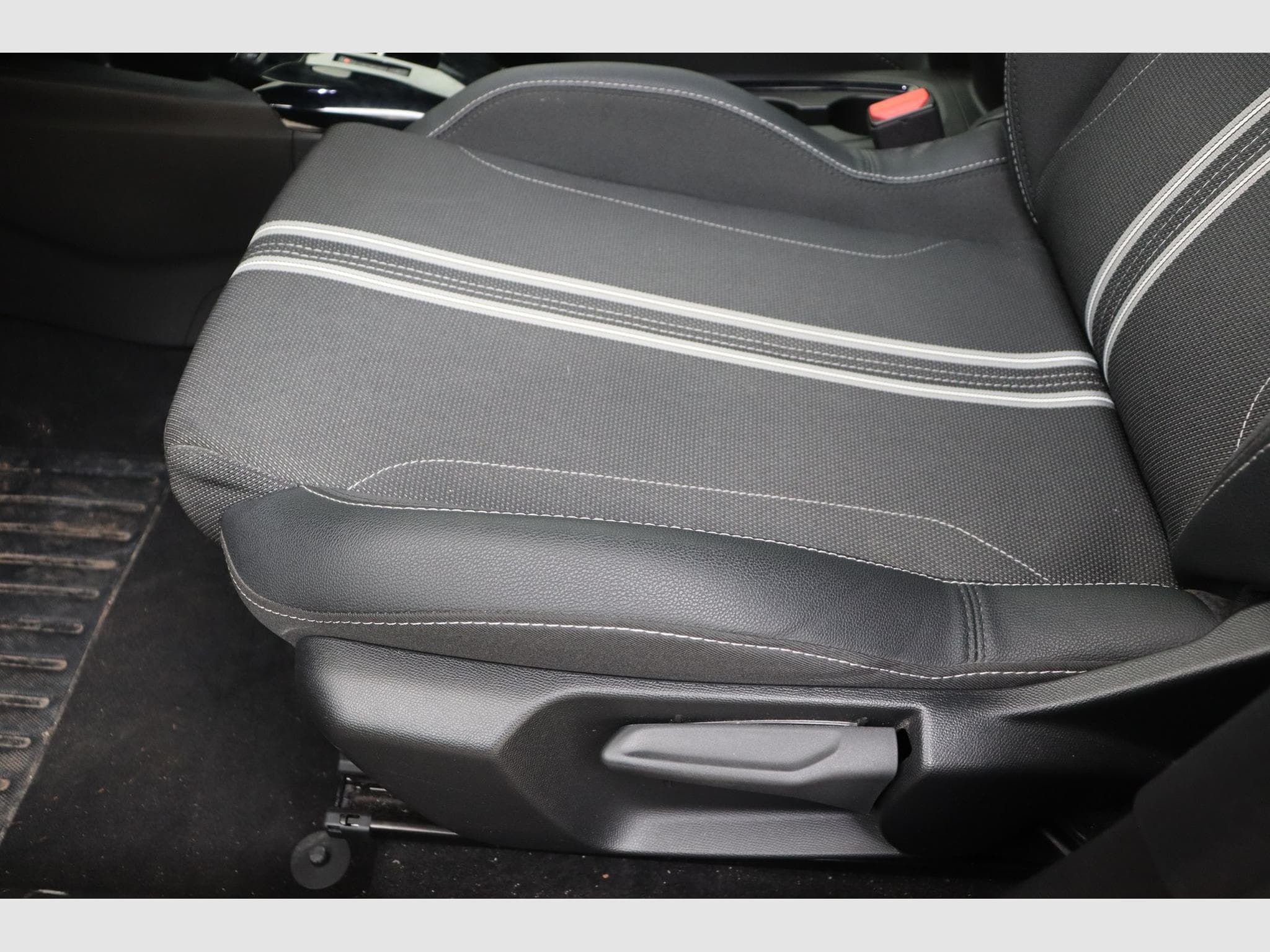 Opel Corsa GS (2025) - Foto 15