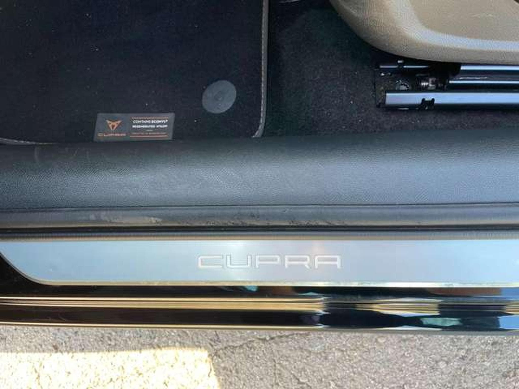 CUPRA Formentor VZ 1.4 E-HYBRID DSG - GARANTIE JUSQU'A 36 MOIS (2024) - Foto 10