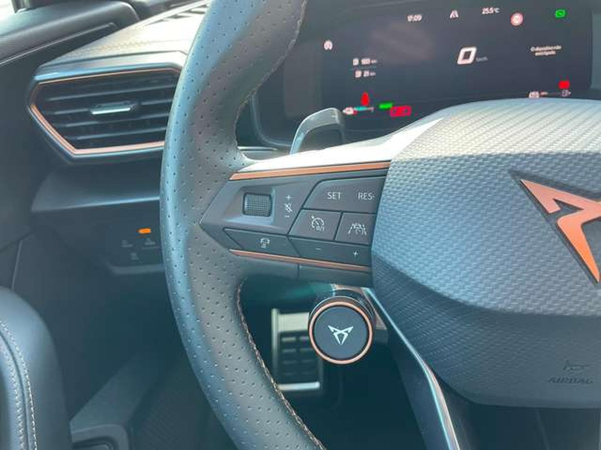 CUPRA Formentor VZ 1.4 E-HYBRID DSG - GARANTIE JUSQU'A 36 MOIS (2024) - Foto 16