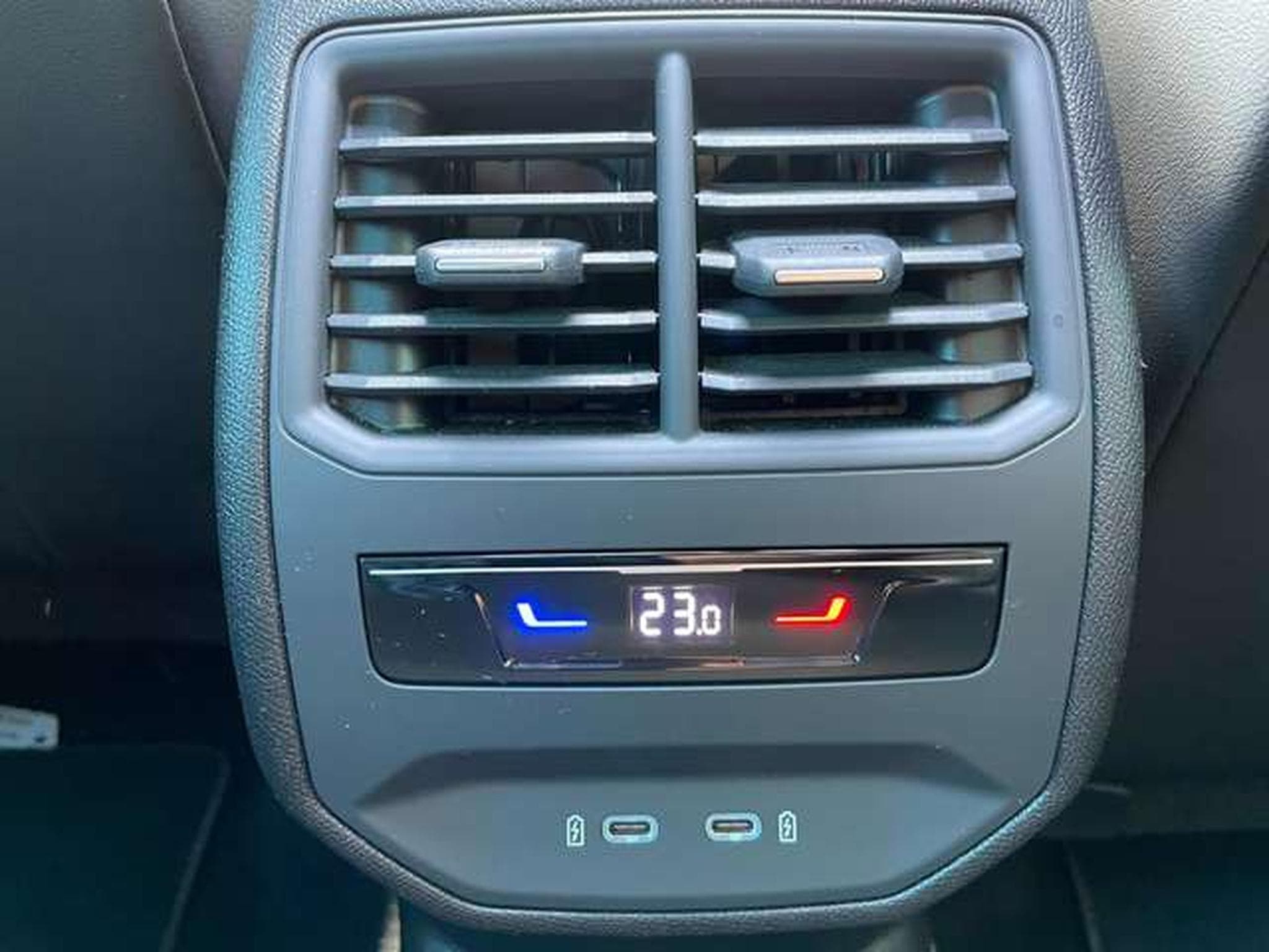 CUPRA Formentor VZ 1.4 E-HYBRID DSG - GARANTIE JUSQU'A 36 MOIS (2024) - Foto 38