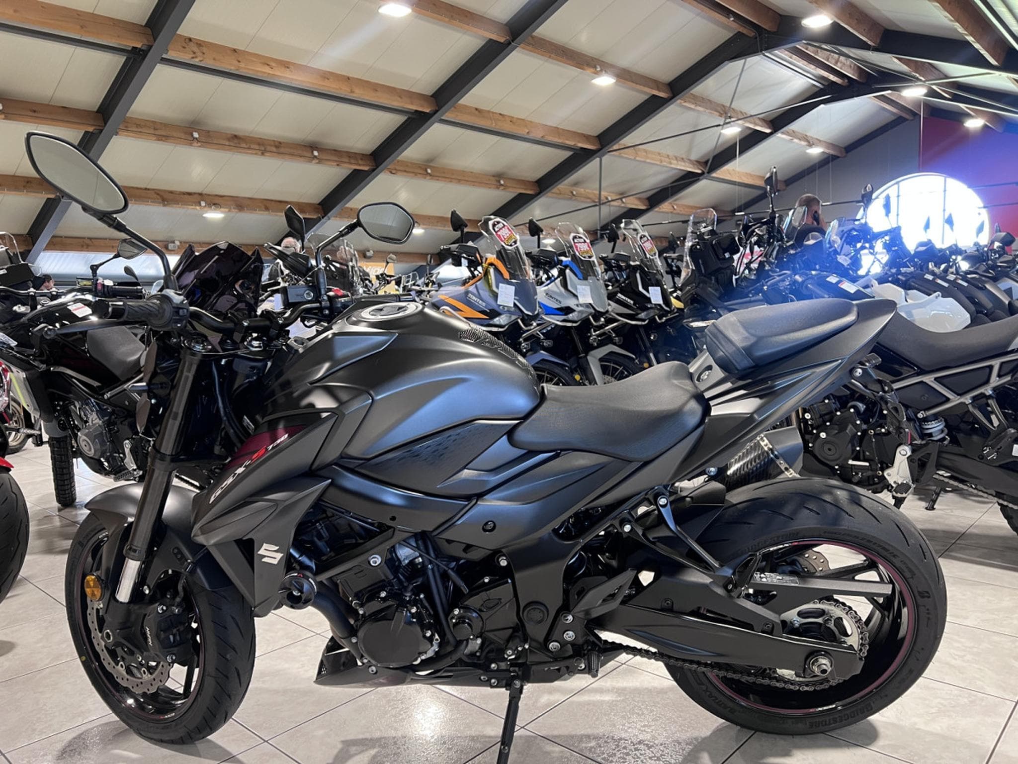 Suzuki GSX-S 750 (2018) - Photo 4