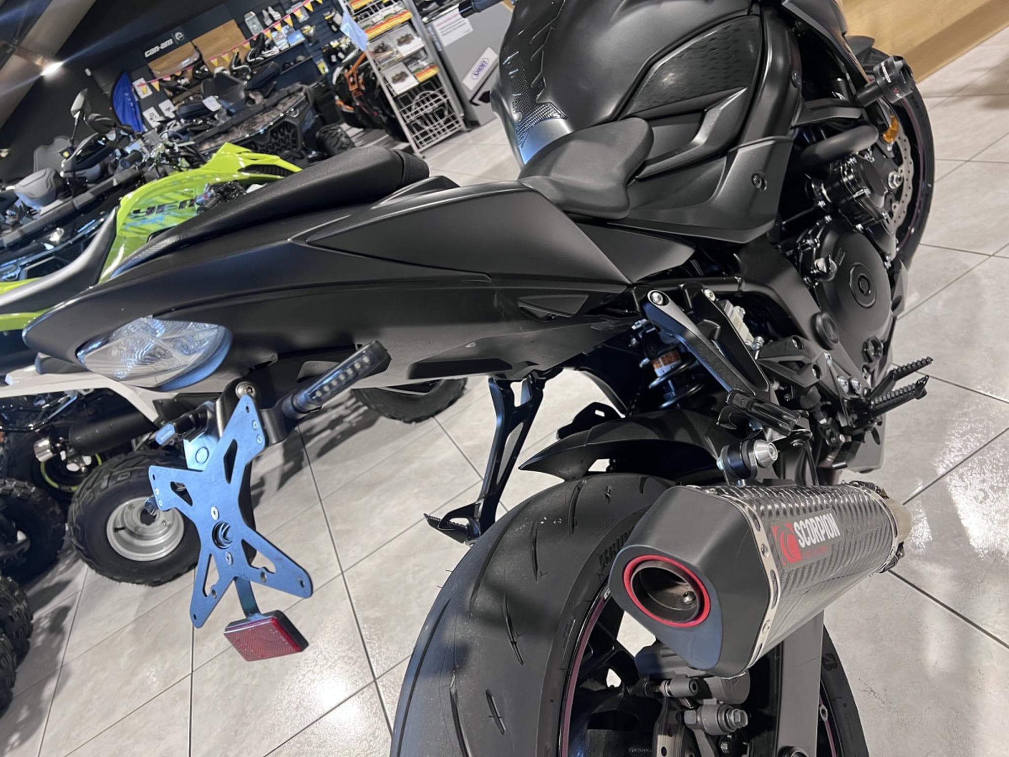 Suzuki GSX-S 750 (2018) - Photo 5