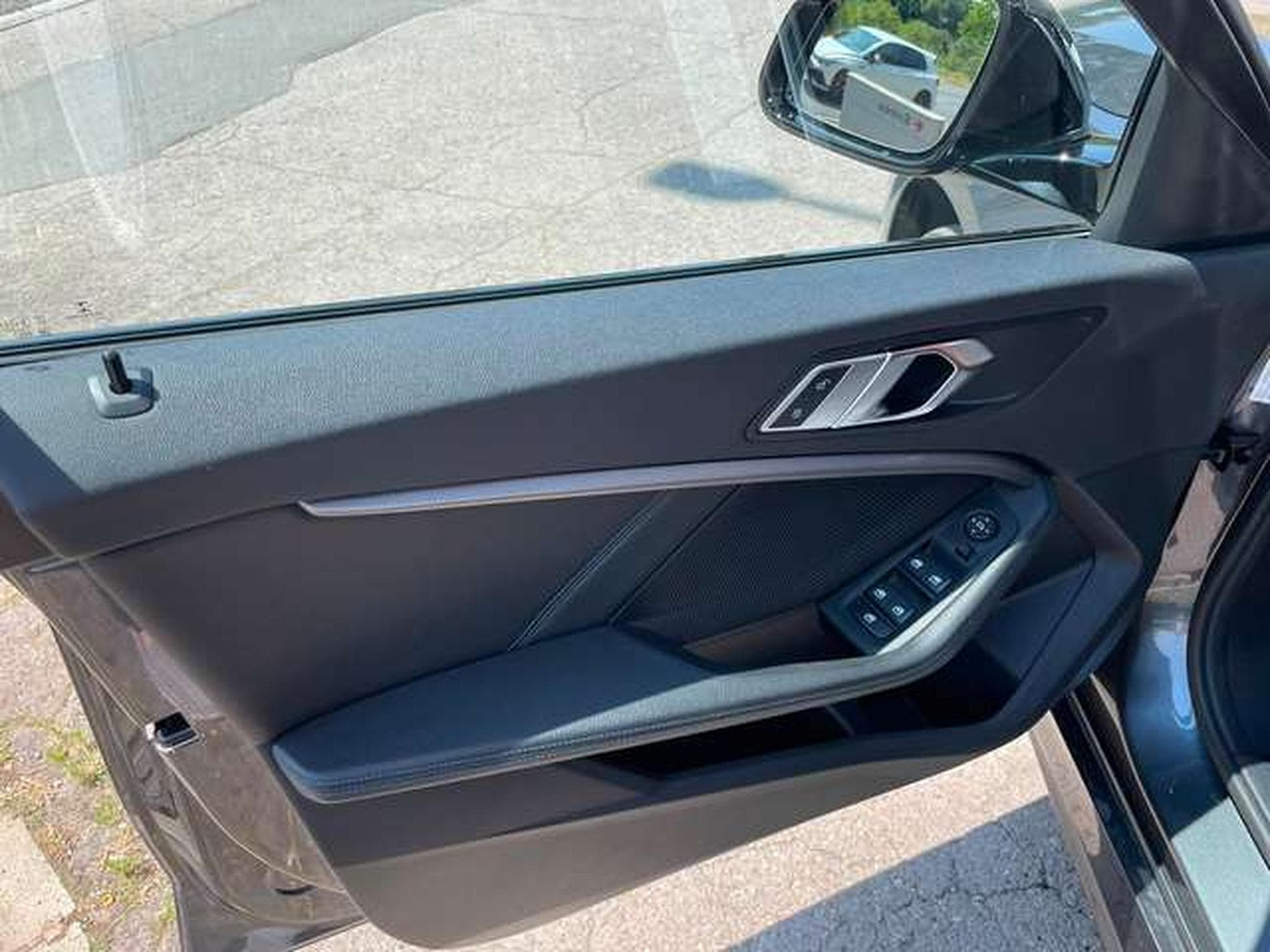 BMW 118 118i Aut. Pack M - GARANTIE JUSQU'A 36 MOIS (2021) - Photo 8