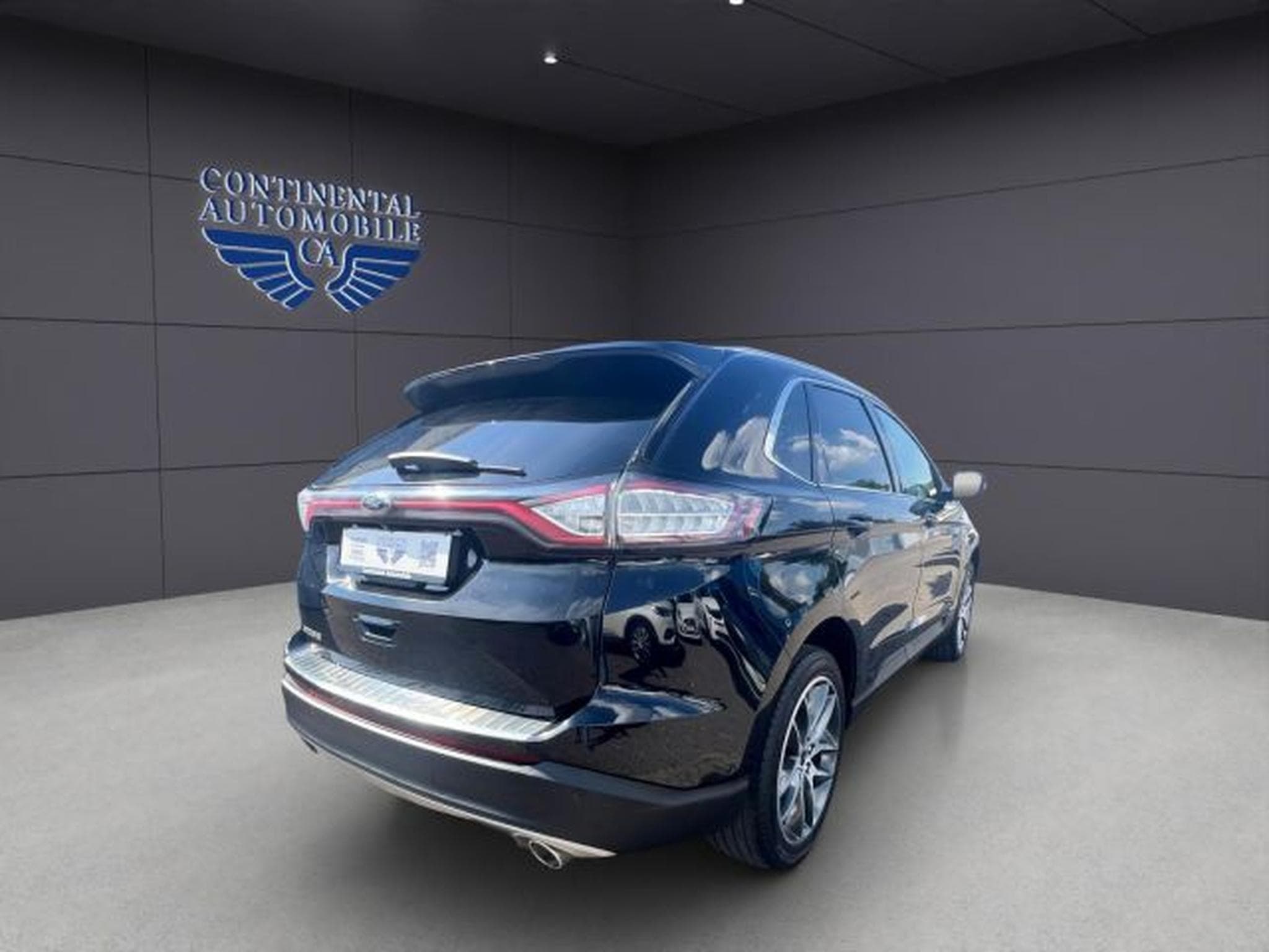 Ford Edge Edge Titanium 4x4 NAVI,KLIMA,PDC,TEMPOMAT,SHZ,BT (2017) - Photo 5