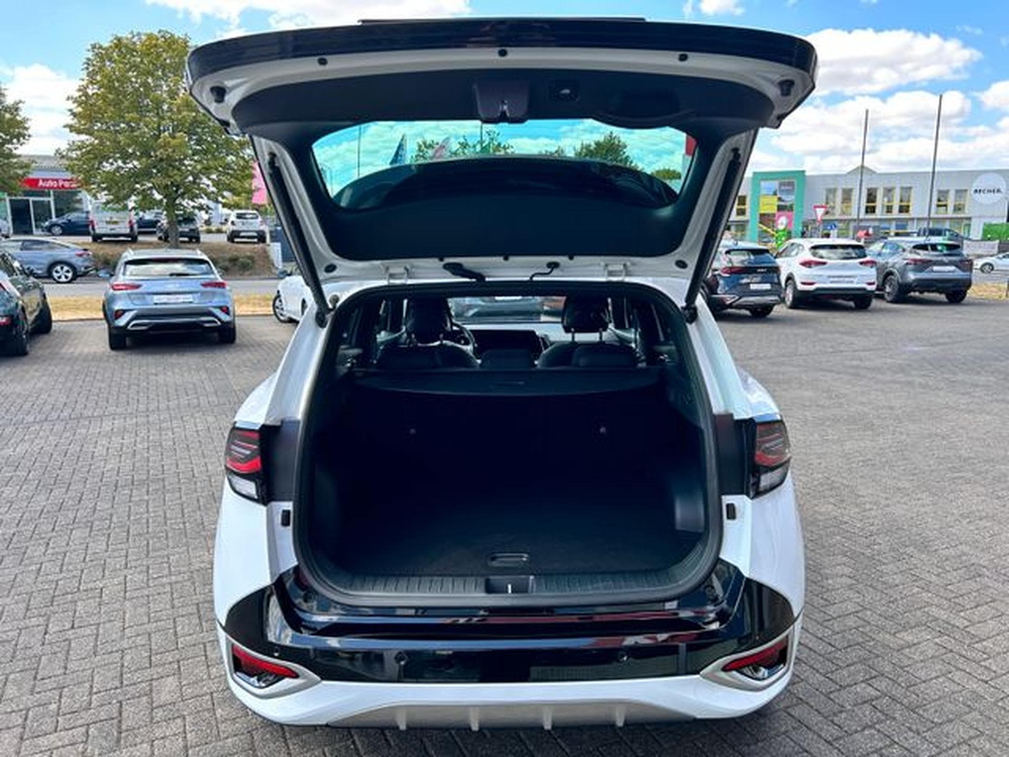 Kia Sportage Sportage 1,6T 48V GT-Line AWD GD Sound DriveWise (2023) - Photo 7