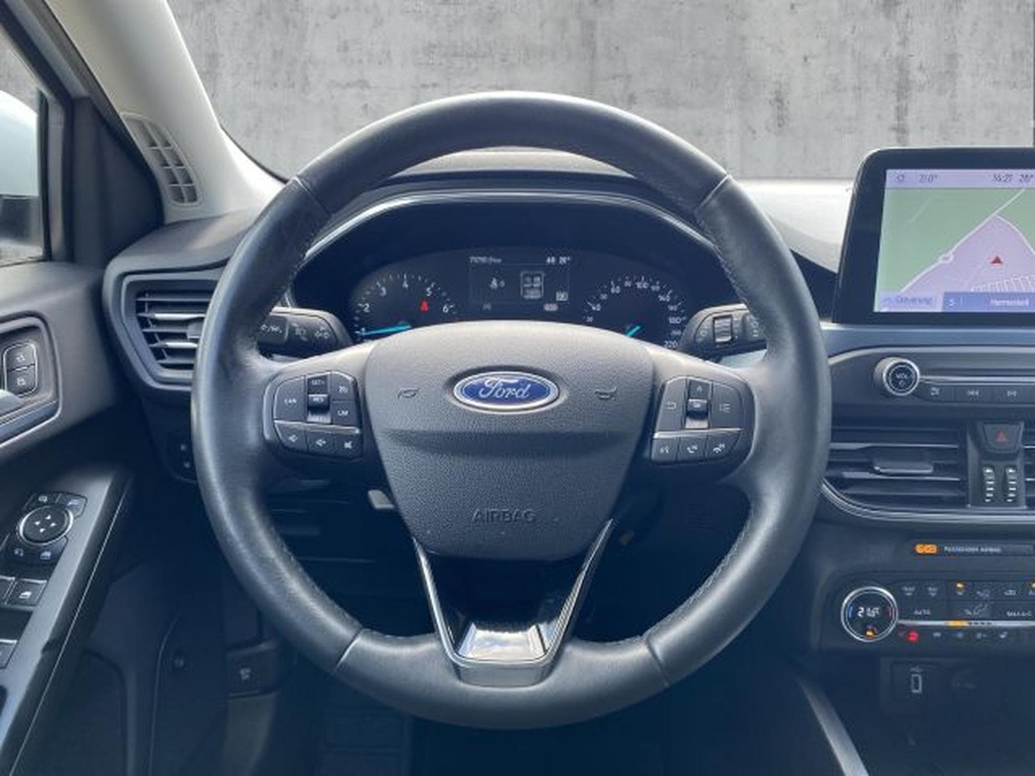 Ford Focus Focus Turnier Automatik Active NAVI LED RFK B&amp;O (2020) - Photo 15