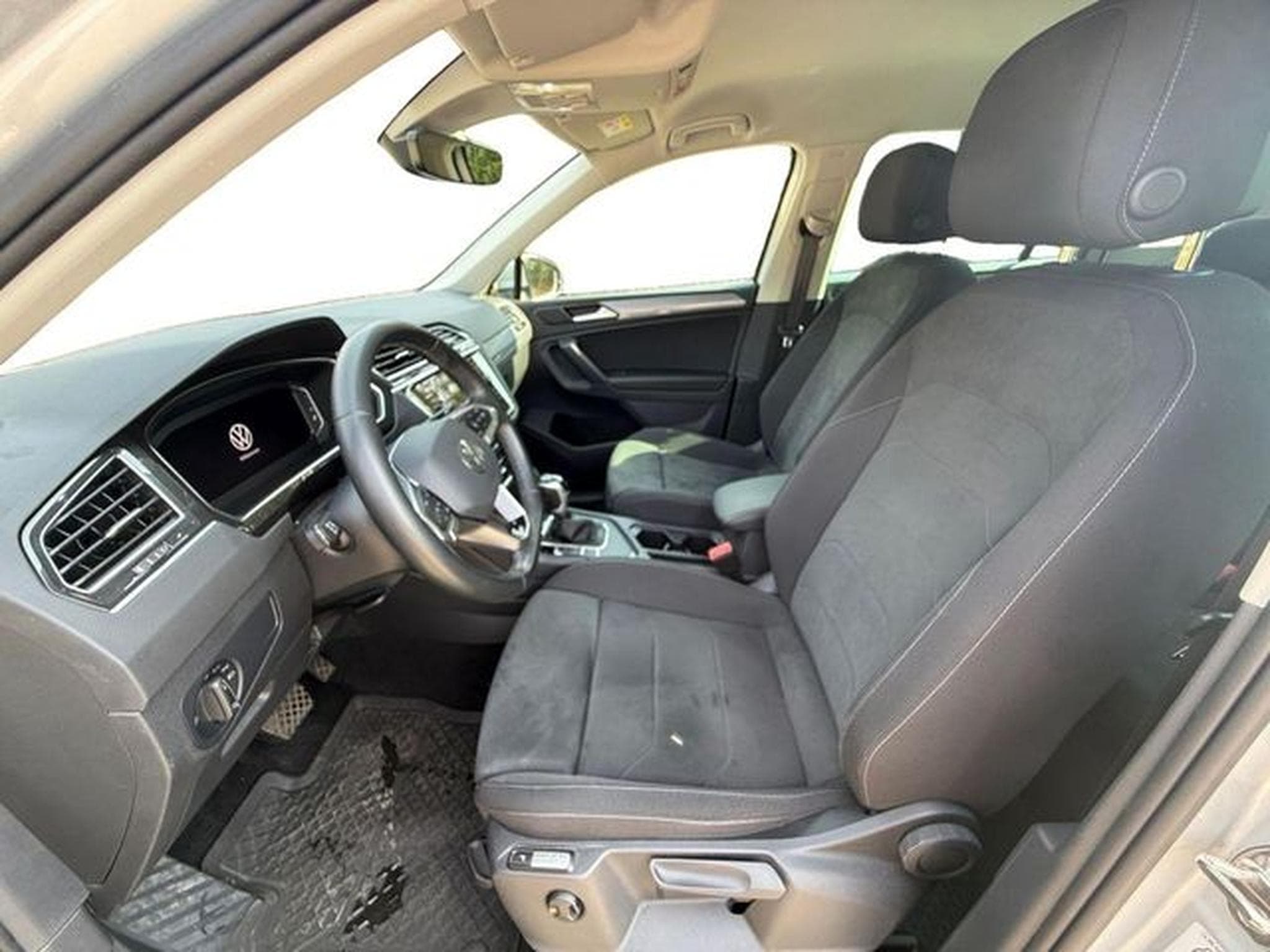 VW Tiguan Tiguan Life 2.0 TDI - AHK, Kamera, Navi (2023) - Photo 10