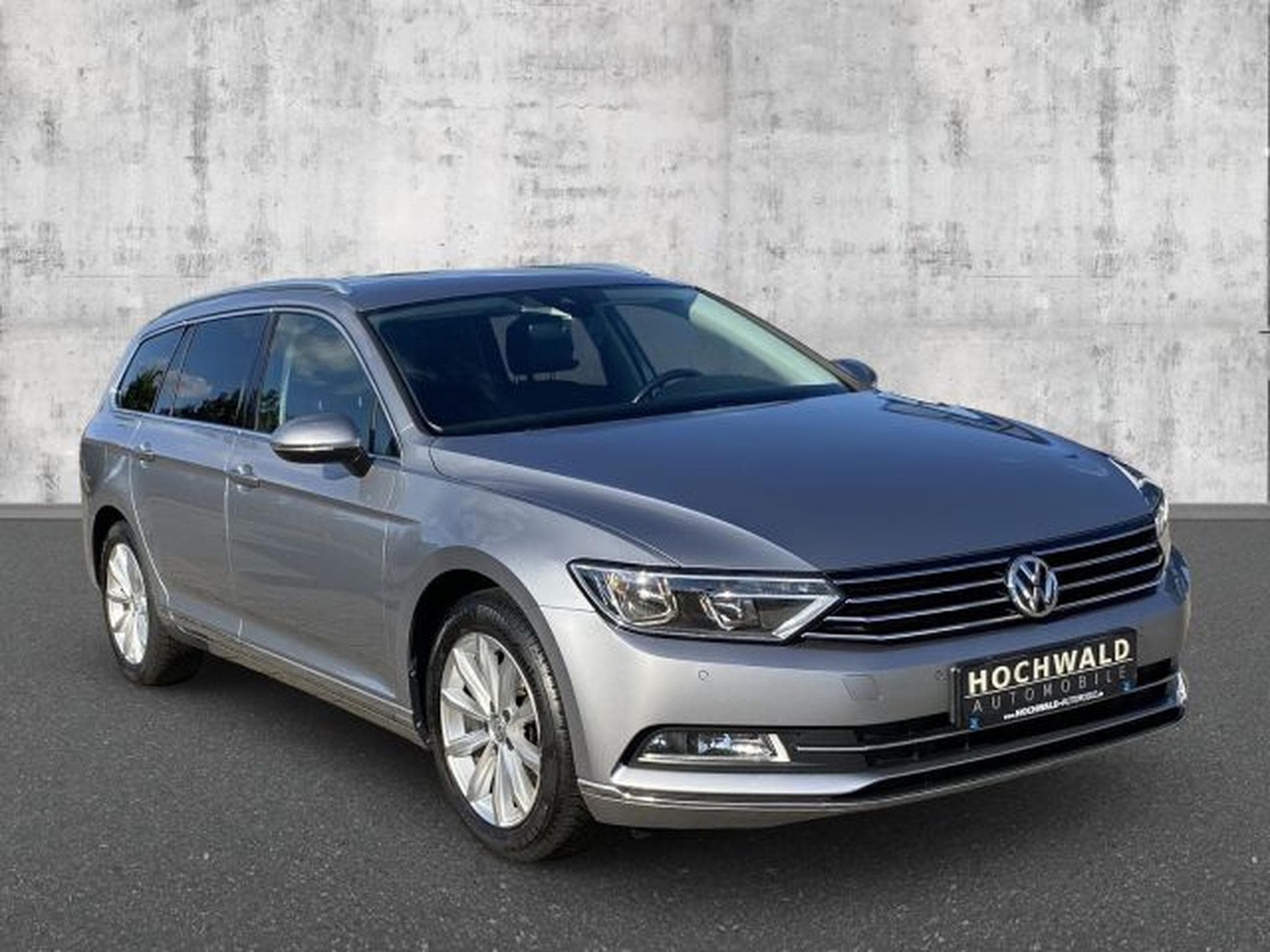 VW Passat Passat Variant 1.4 TSI DSG Highline AHK LED RFK (2018) - Photo 6