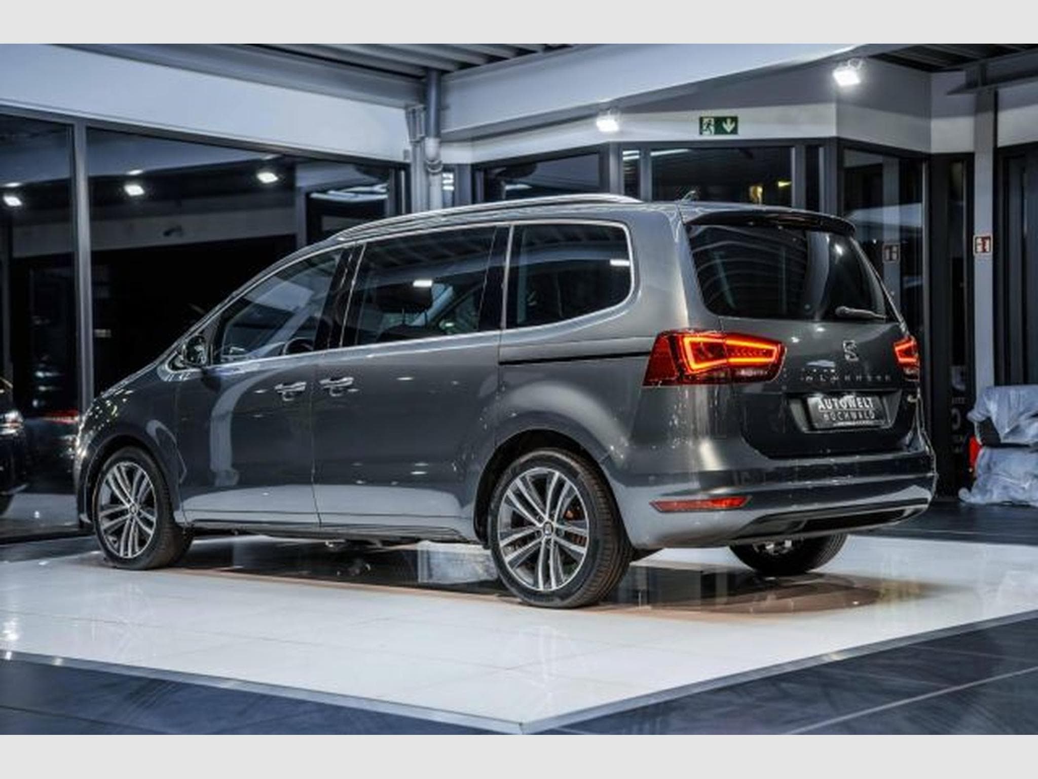 Seat Alhambra Alhambra 2.0 TDI DSG FR-Line NAVI LED AHK 7-Sitz (2020) - Photo 11