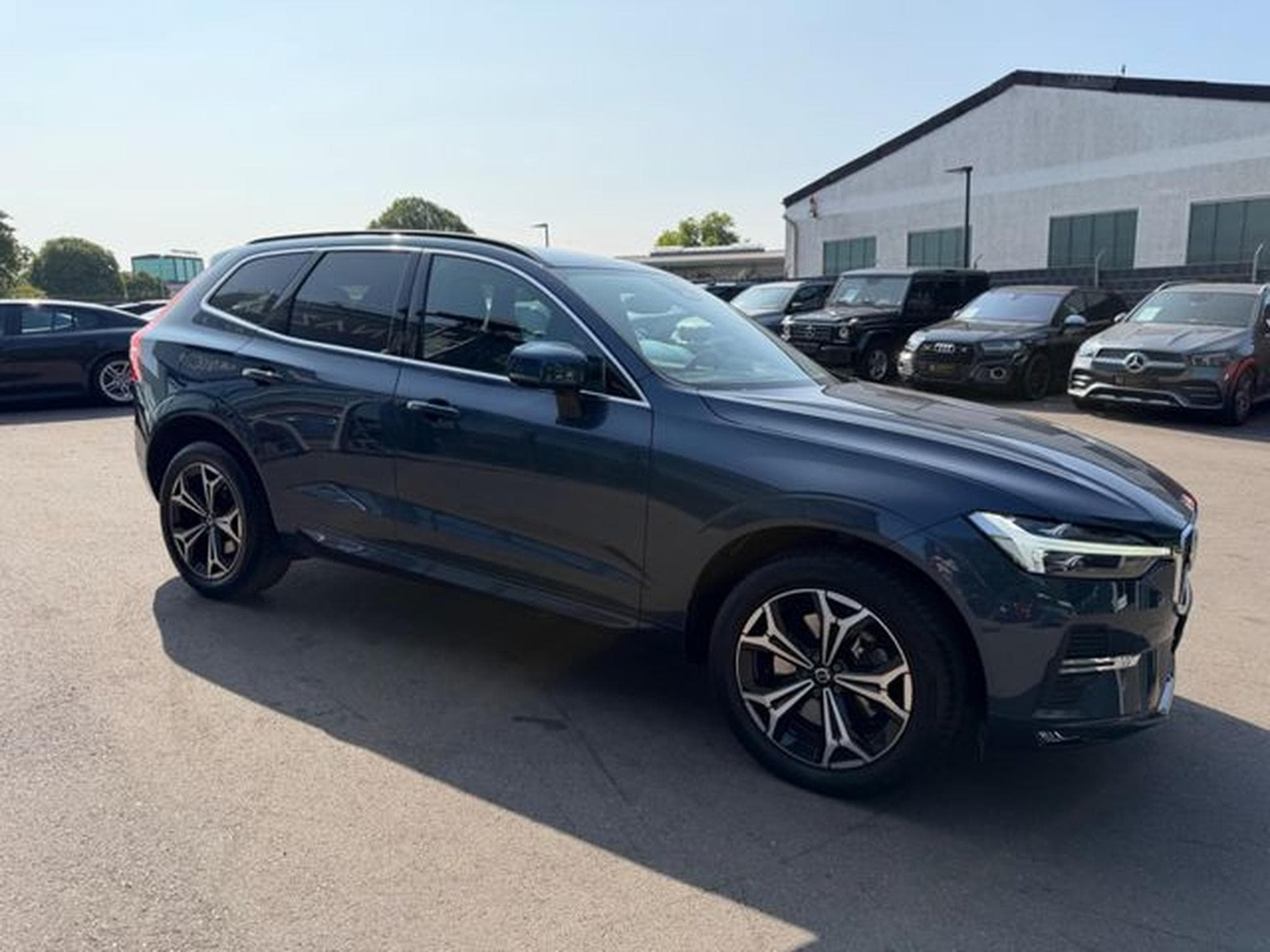 Volvo XC60 XC 60 MOMENTUM PRO*NAVI*LED*KAMERA* (2021) - Photo 5