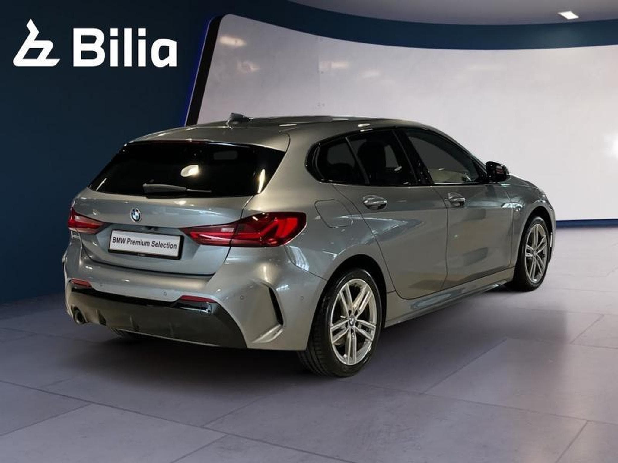 BMW 118 118i Hatch (2024) - Foto 8