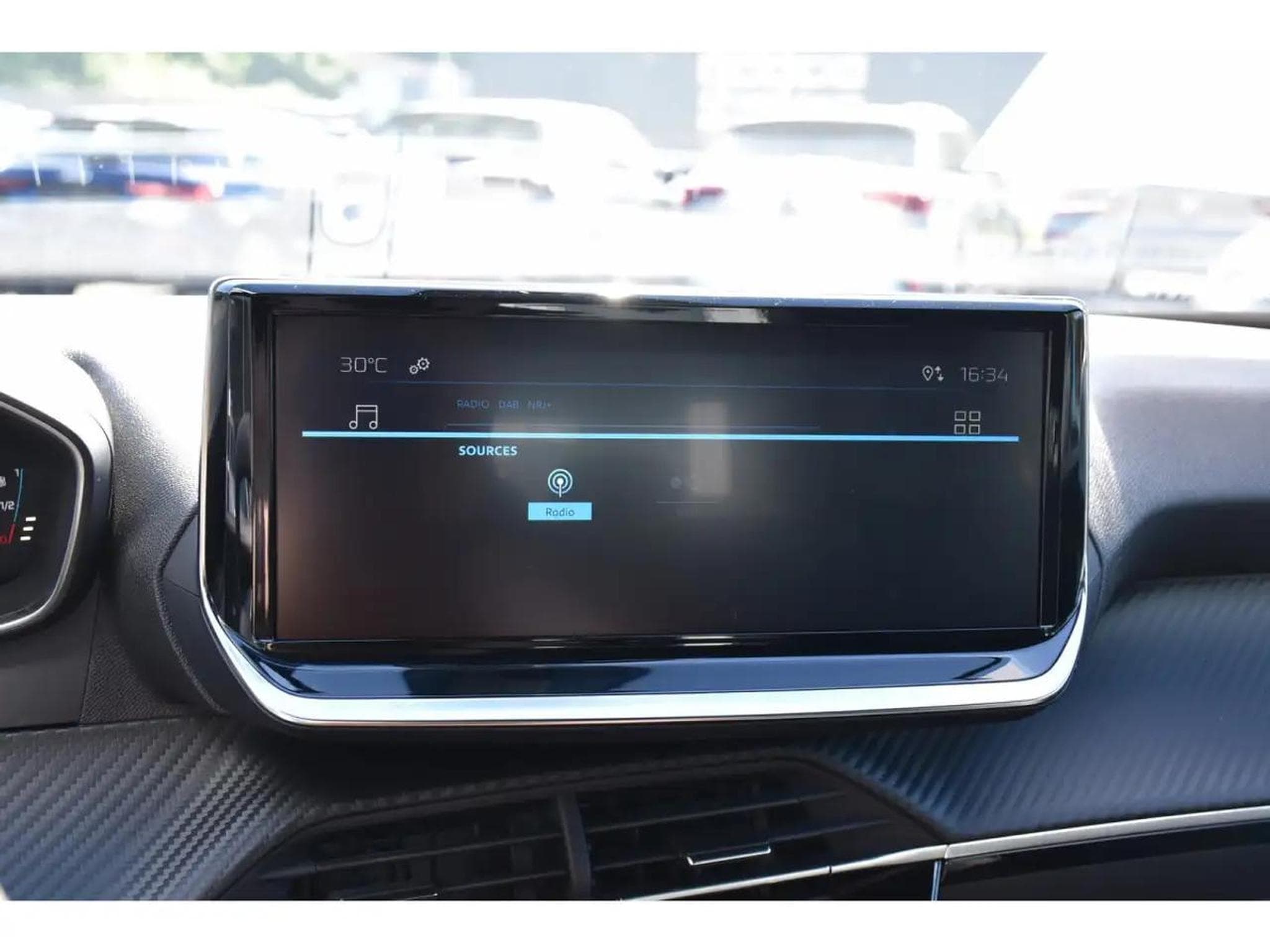Peugeot 2008 (2025) - Foto 10