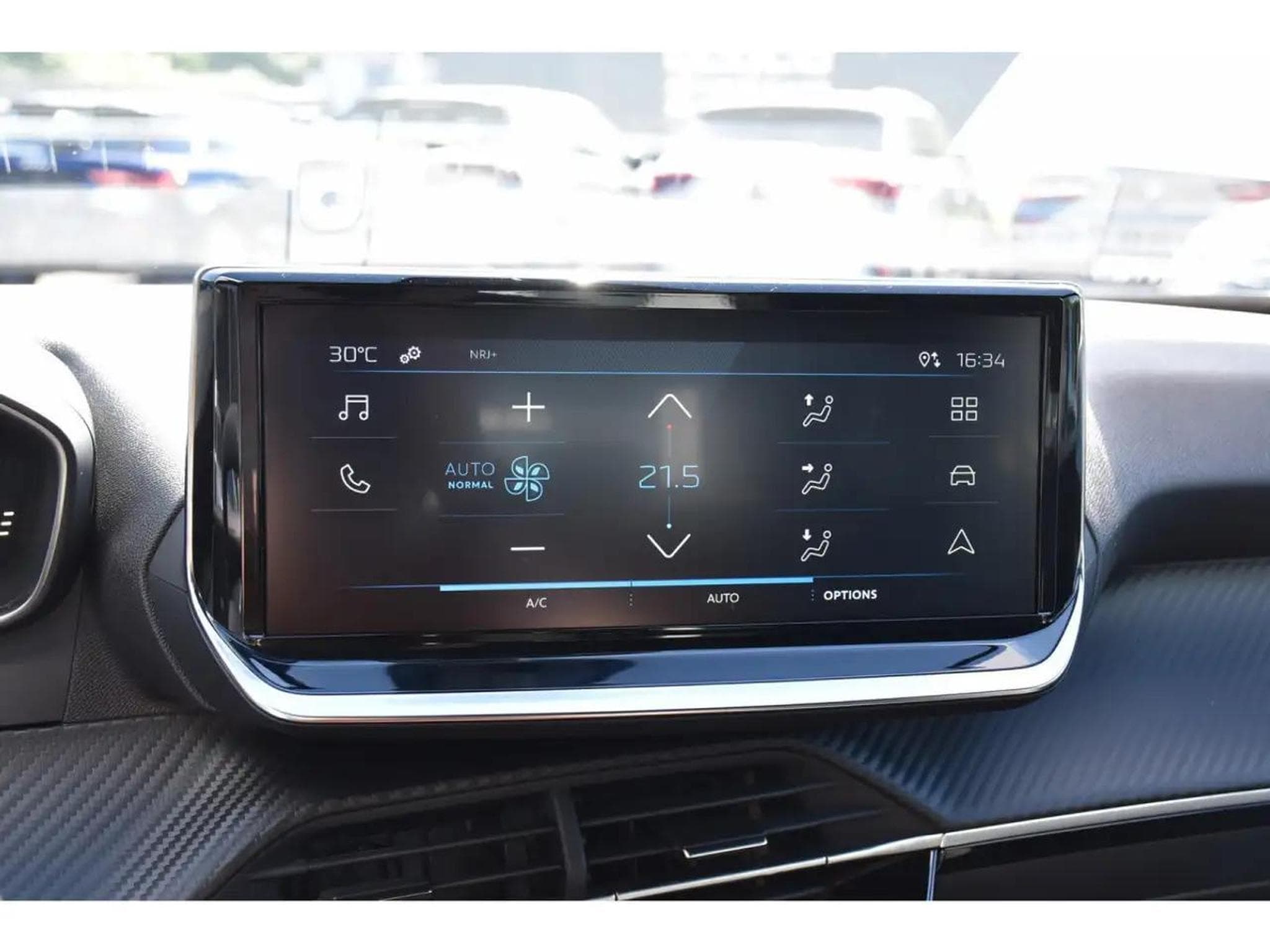 Peugeot 2008 (2025) - Foto 14