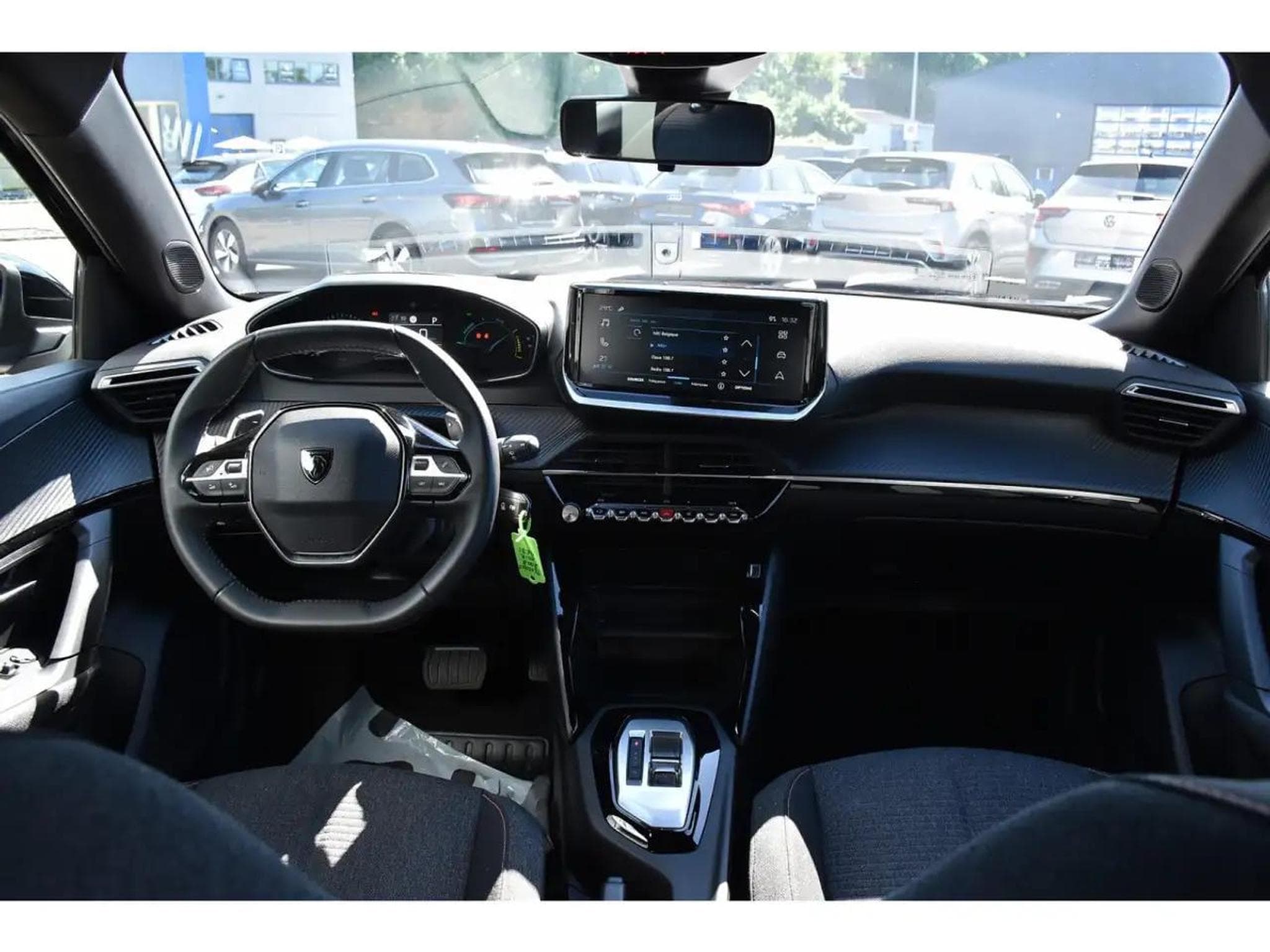 Peugeot 2008 (2025) - Foto 9