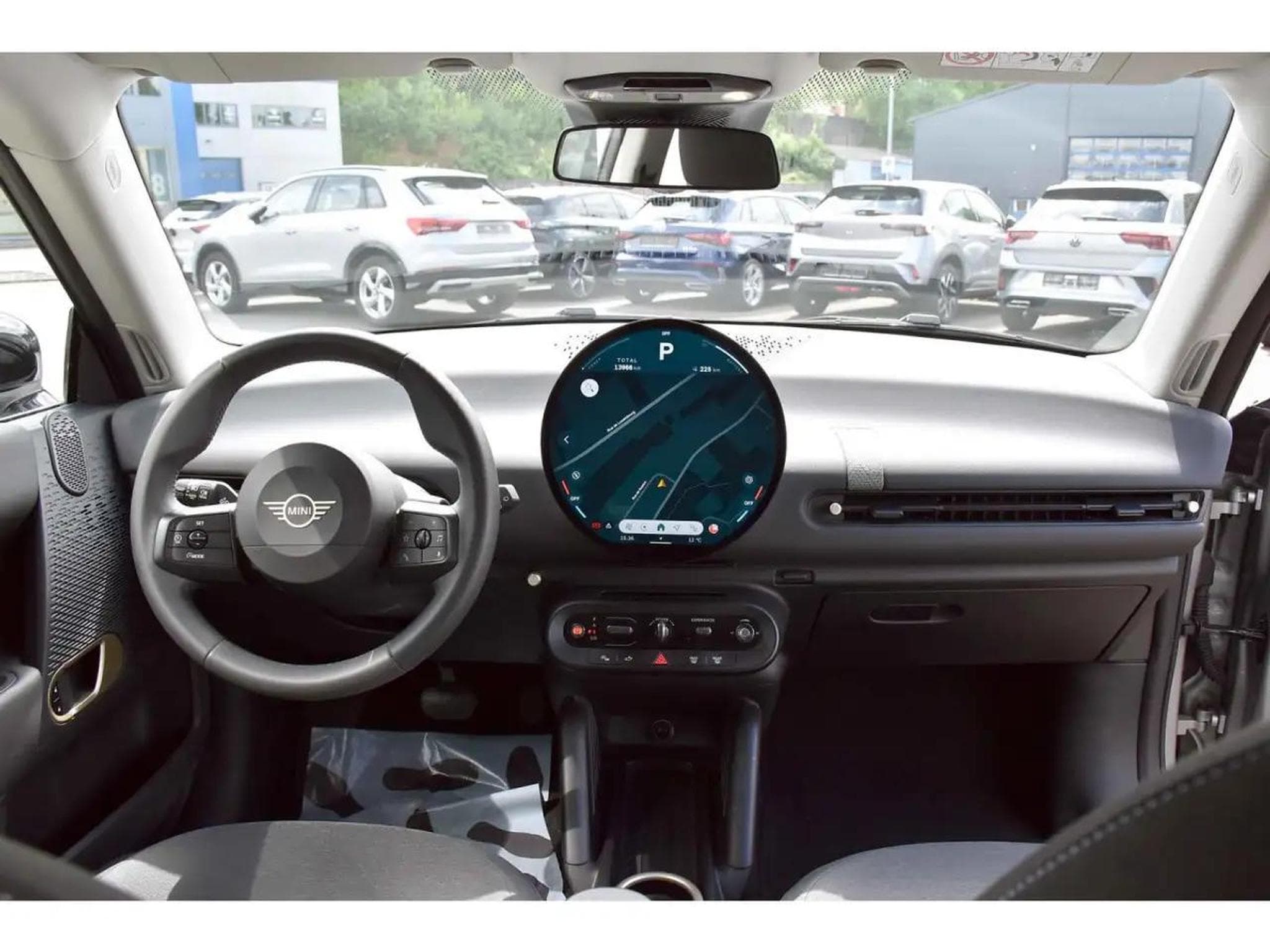 Mini Cooper (2024) - Photo 9
