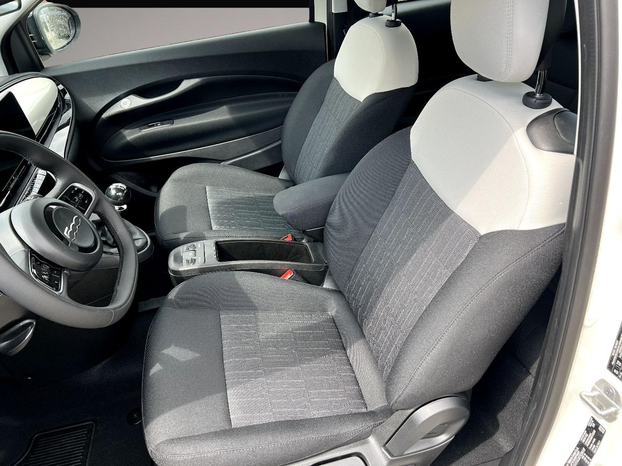 Fiat 500 (2026) - Photo 7