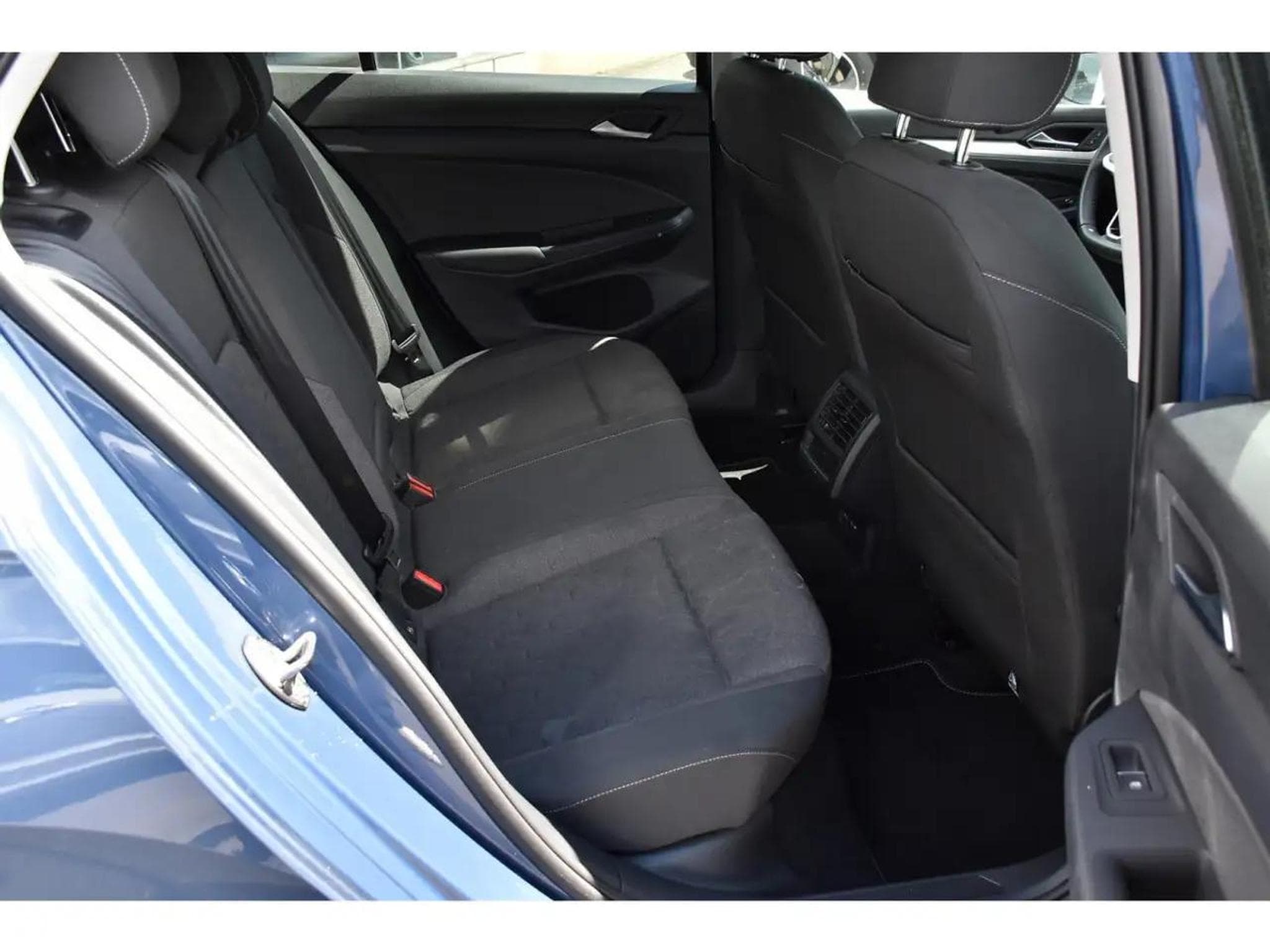 VW Golf (2025) - Foto 8