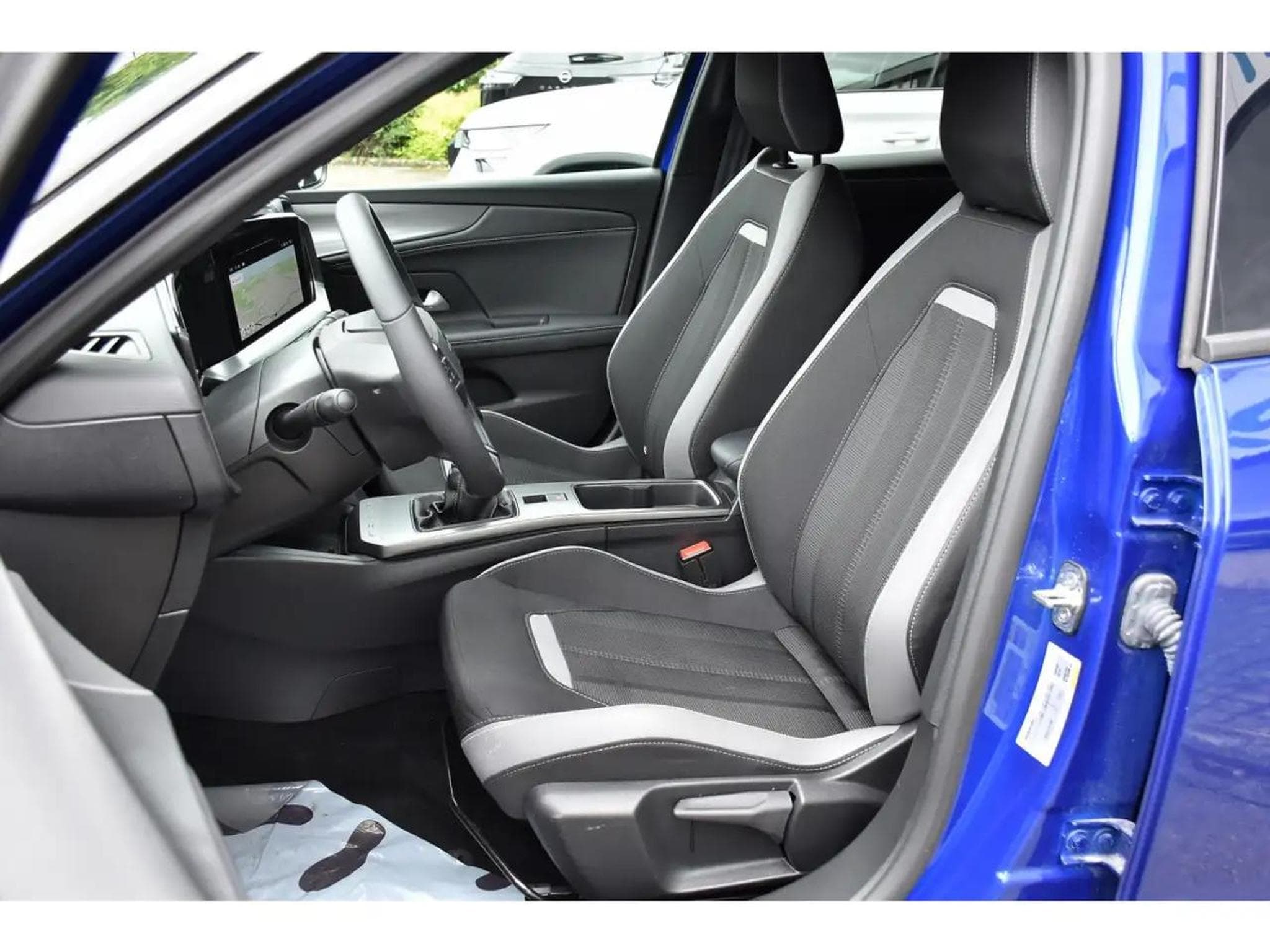 Opel Mokka (2025) - Foto 6