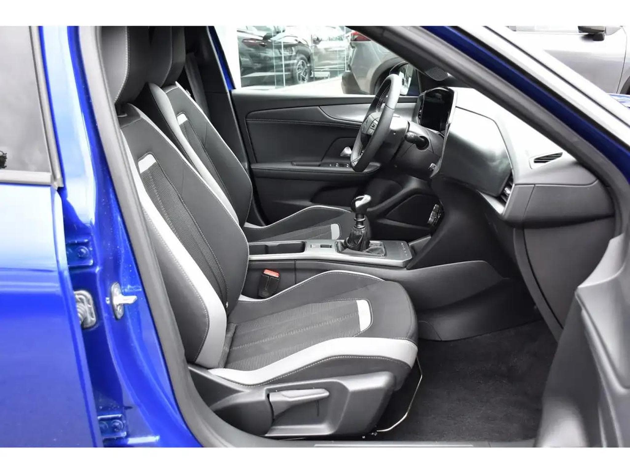 Opel Mokka (2025) - Foto 7