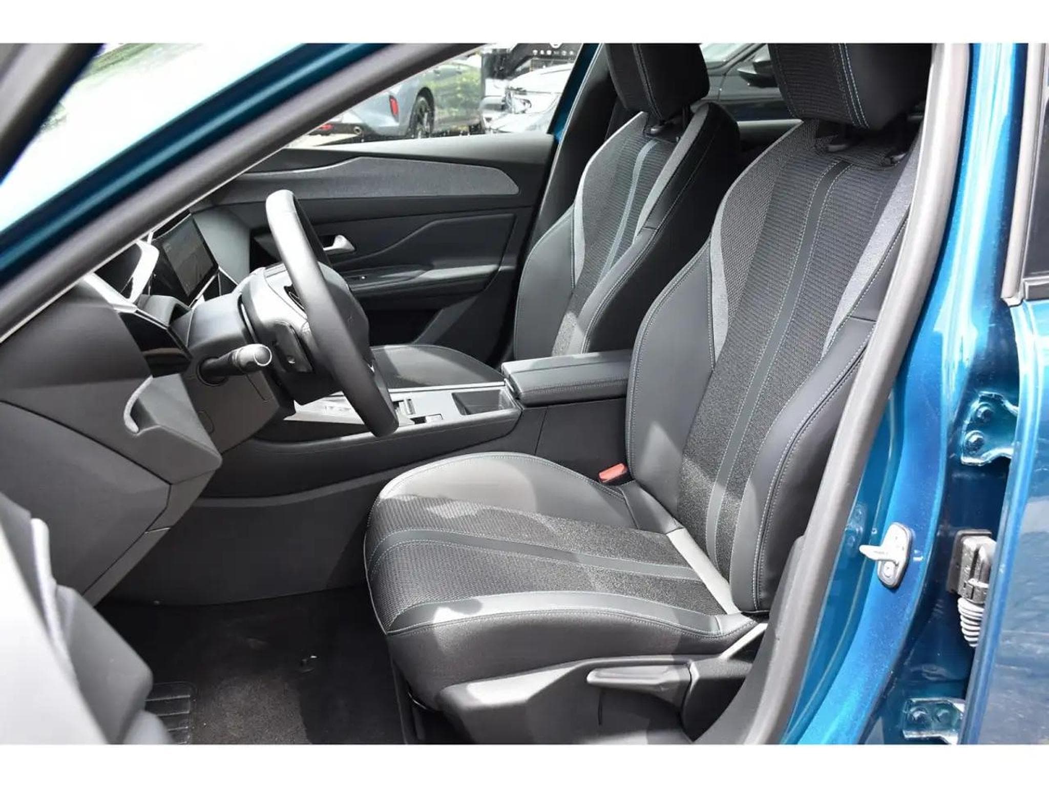 Peugeot 308 (2025) - Photo 6