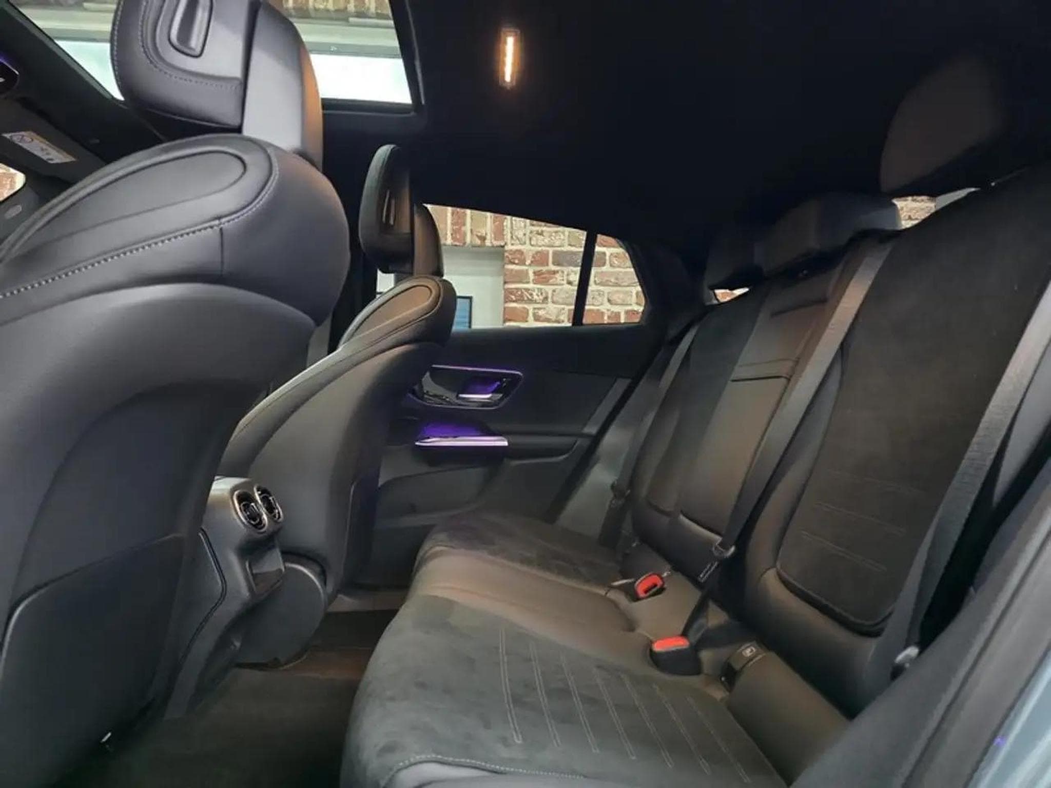 Mercedes GLA 200 (2025) - Photo 6
