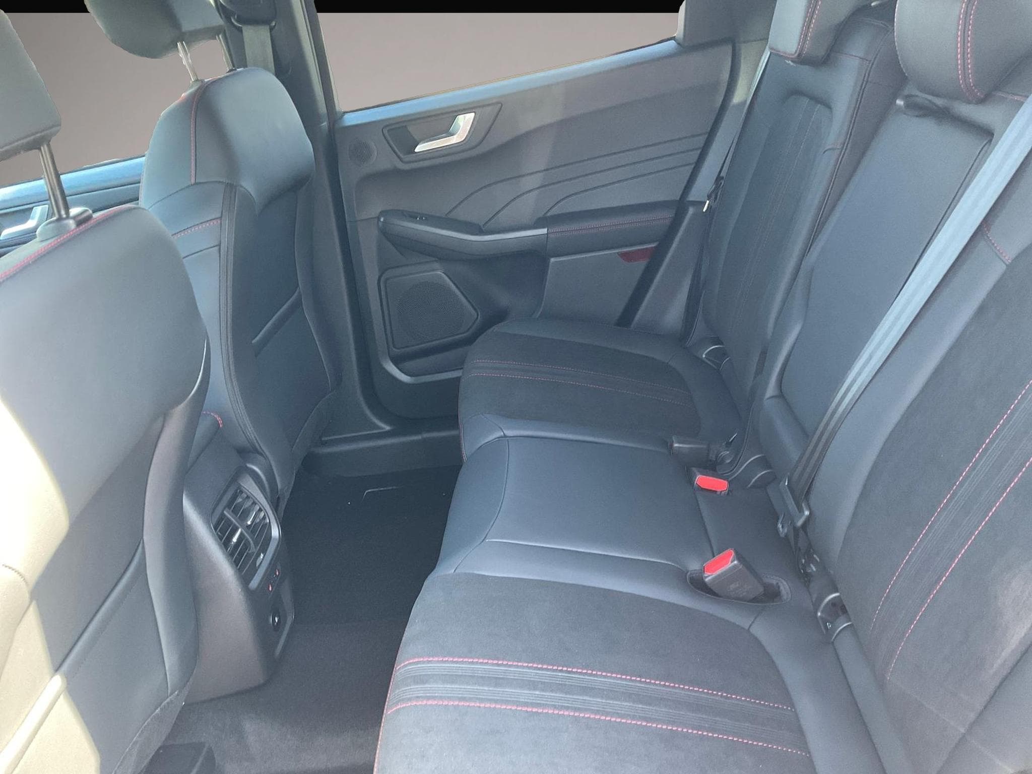 Ford Kuga (2026) - Foto 3