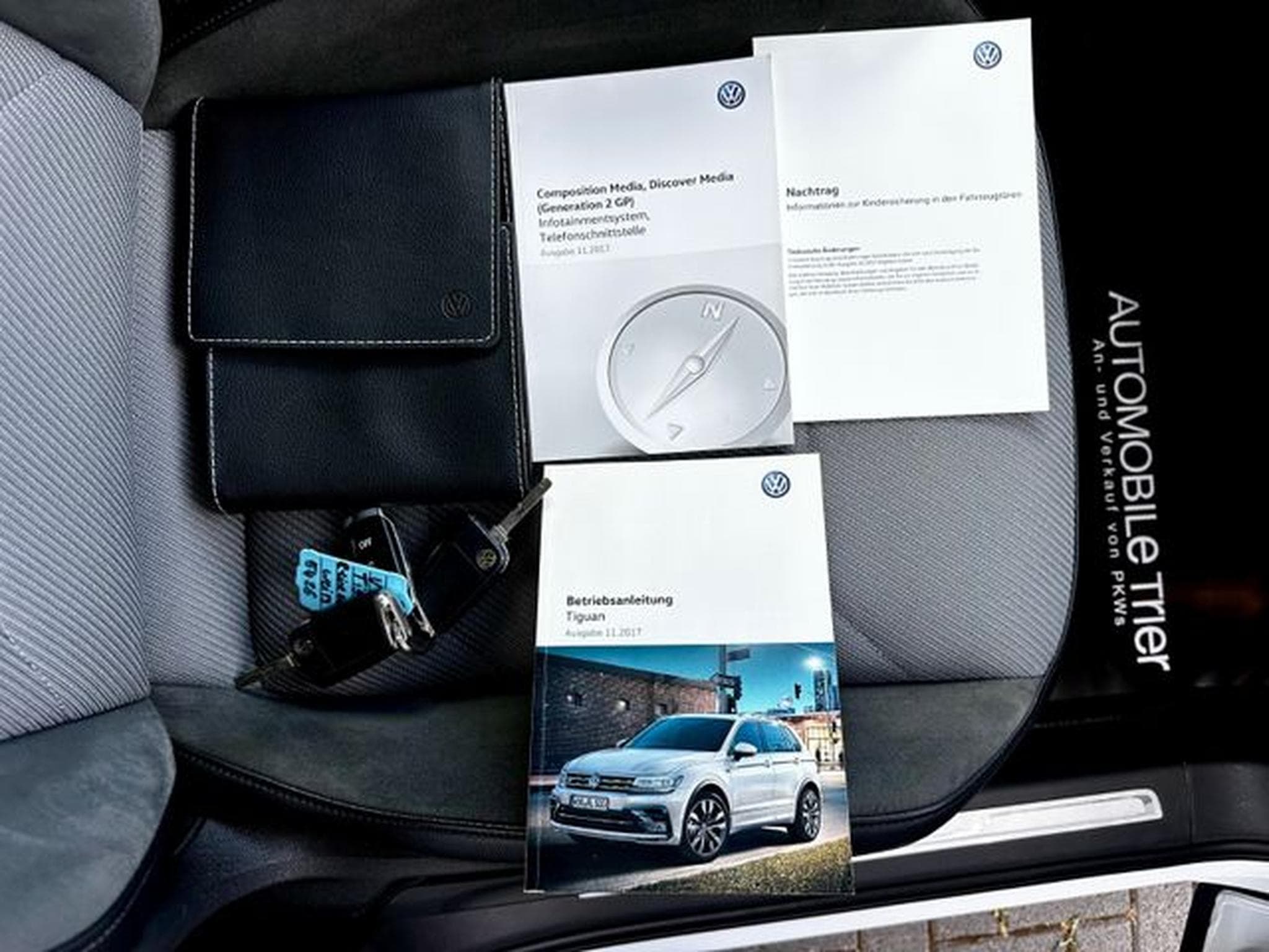 VW Tiguan Tiguan R line 2.0 TSI DSG 4Motion /LED/ACC/AHK/ (2018) - Photo 28