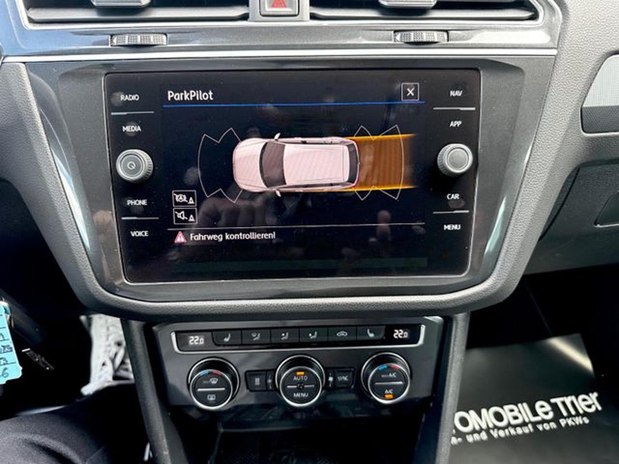 VW Tiguan Tiguan R line 2.0 TSI DSG 4Motion /LED/ACC/AHK/ (2018) - Photo 32
