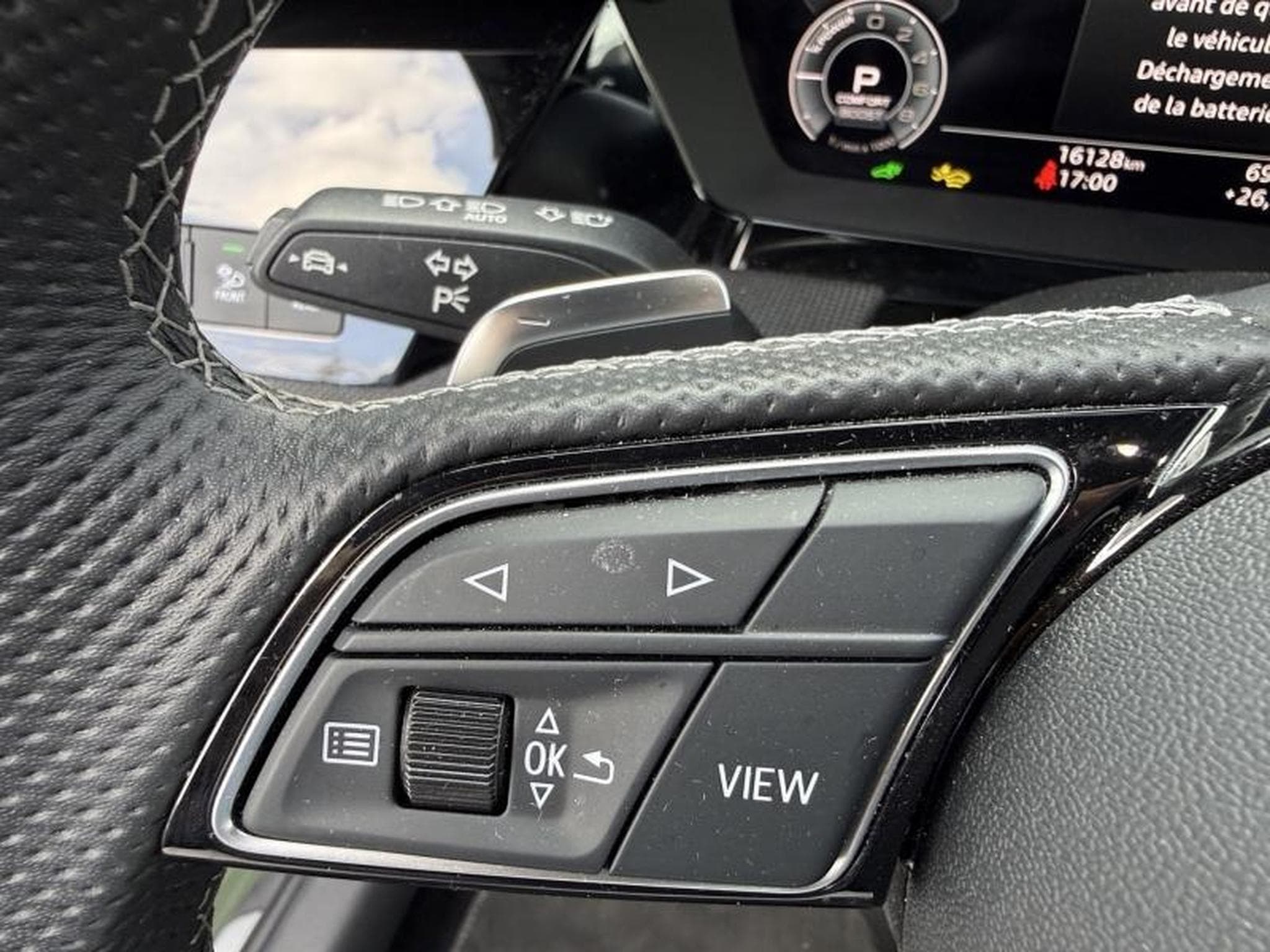 Audi A3 -37% 40 TFSI e 204ch PHEV S line S tronic 6 (2025) - Photo 21