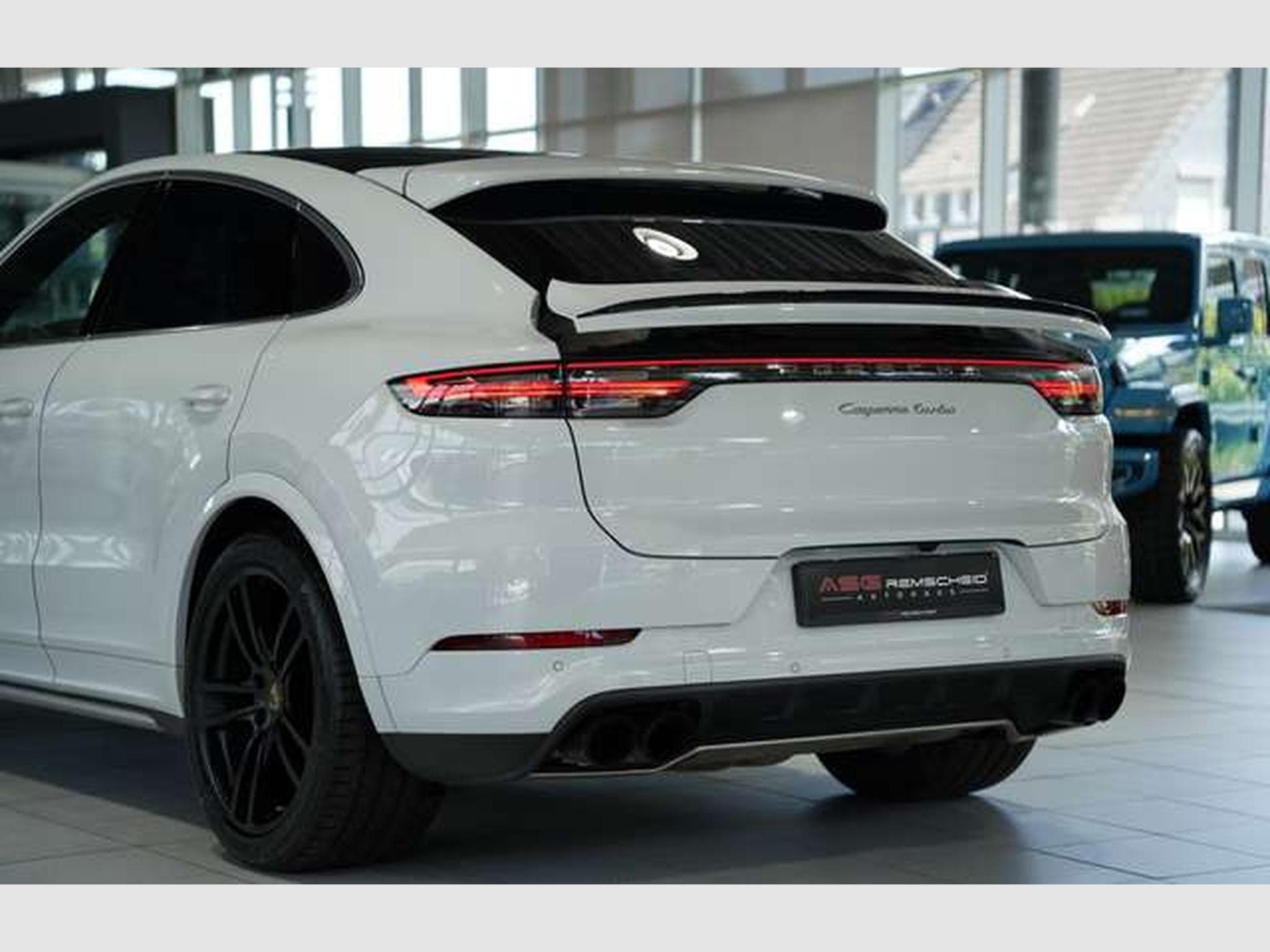 Porsche Cayenne Turbo *23*Chrono*Pano*HUD*Matrix*Memory (2019) - Photo 10