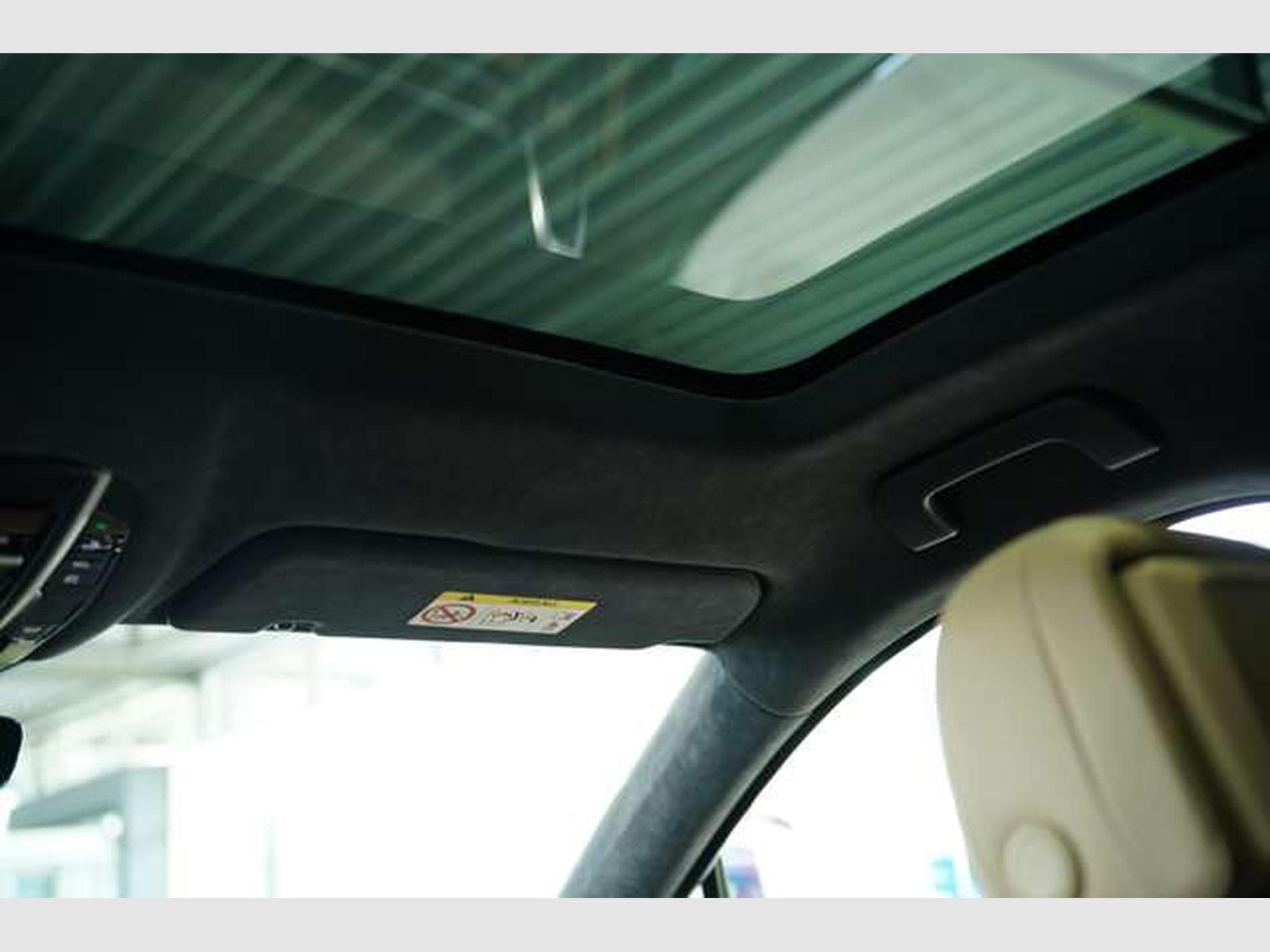 Porsche Cayenne Turbo *23*Chrono*Pano*HUD*Matrix*Memory (2019) - Photo 48