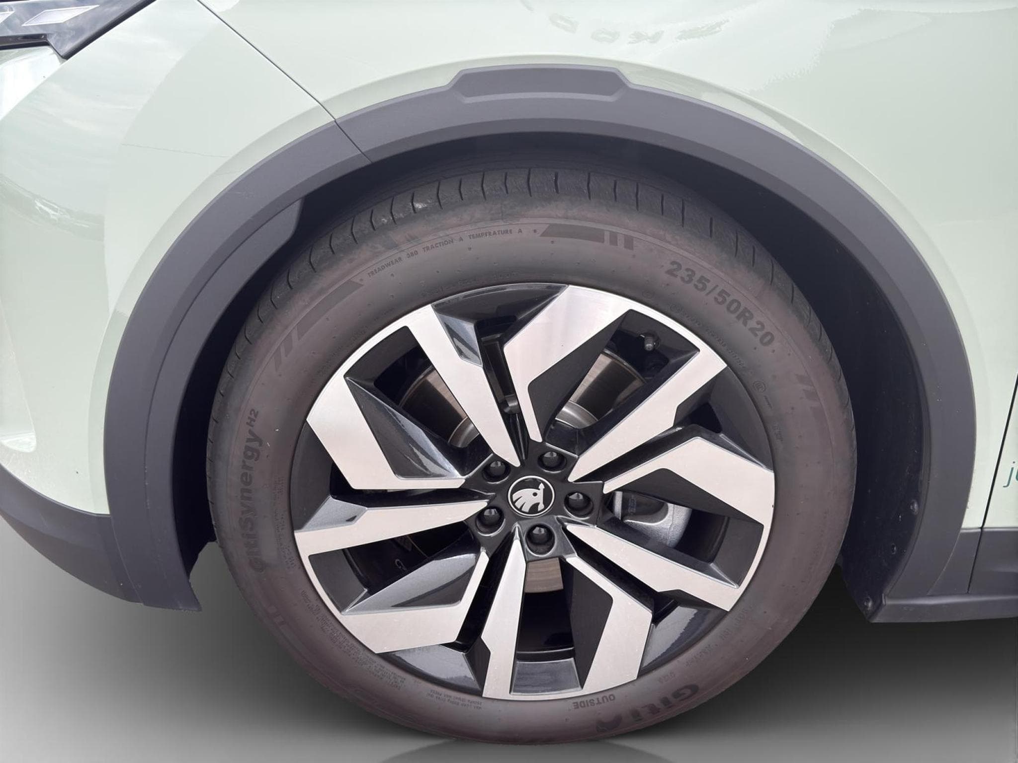 Skoda Elroq Sportline 85 210kW/285PS (2026) - Photo 7
