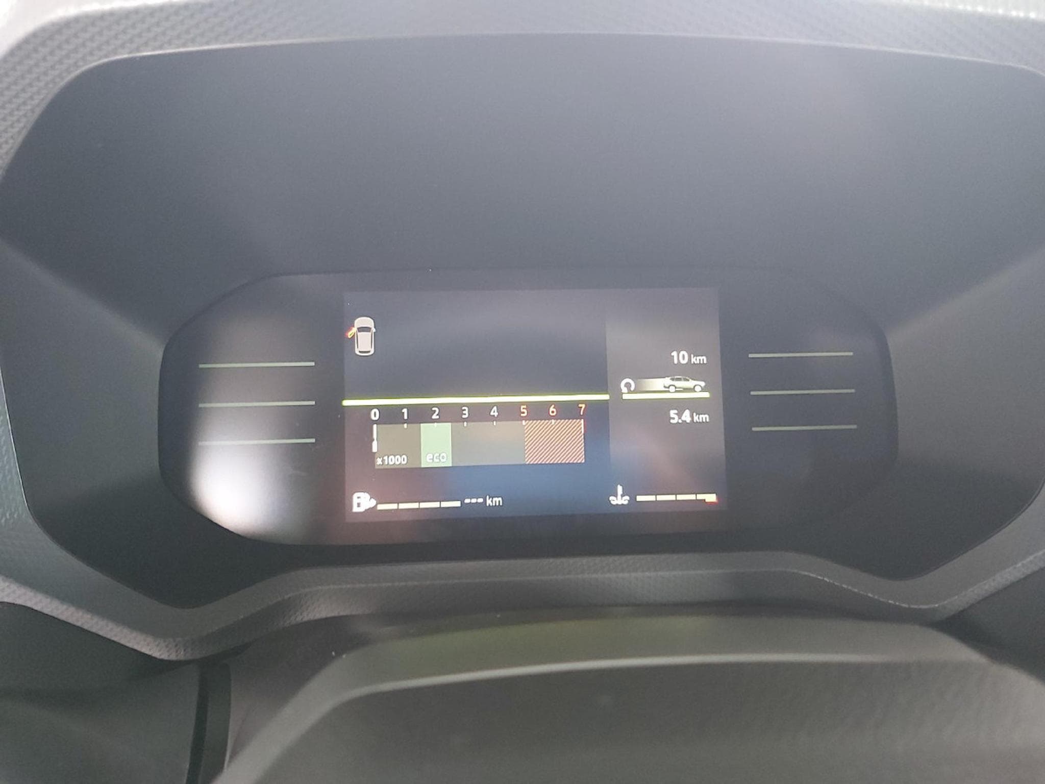 Dacia Bigster 1.2 Mild Hybrid 140 Essential (2026) - Photo 10
