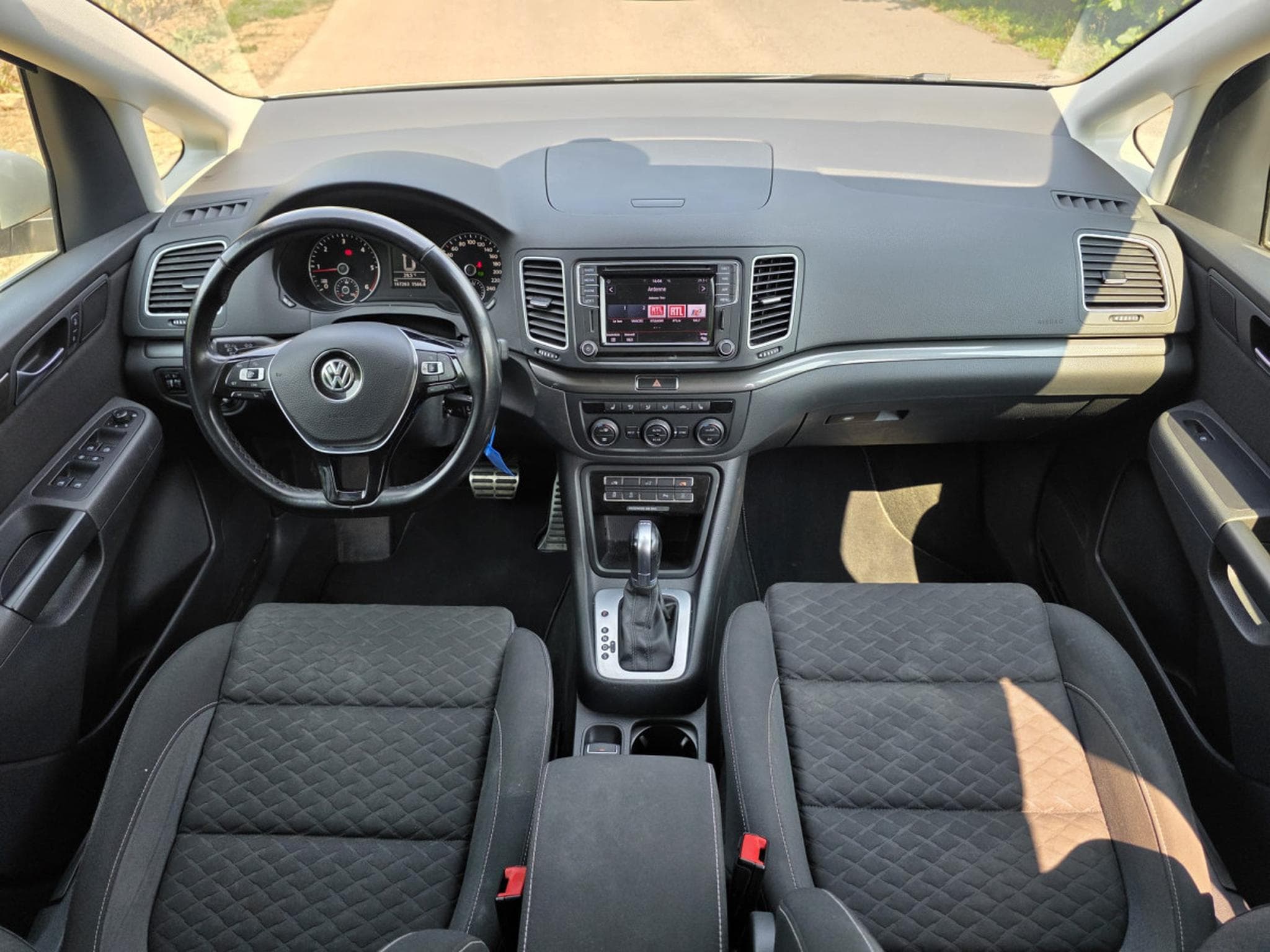 VW Sharan 2.0 TDI Aut. (2018) - Photo 5