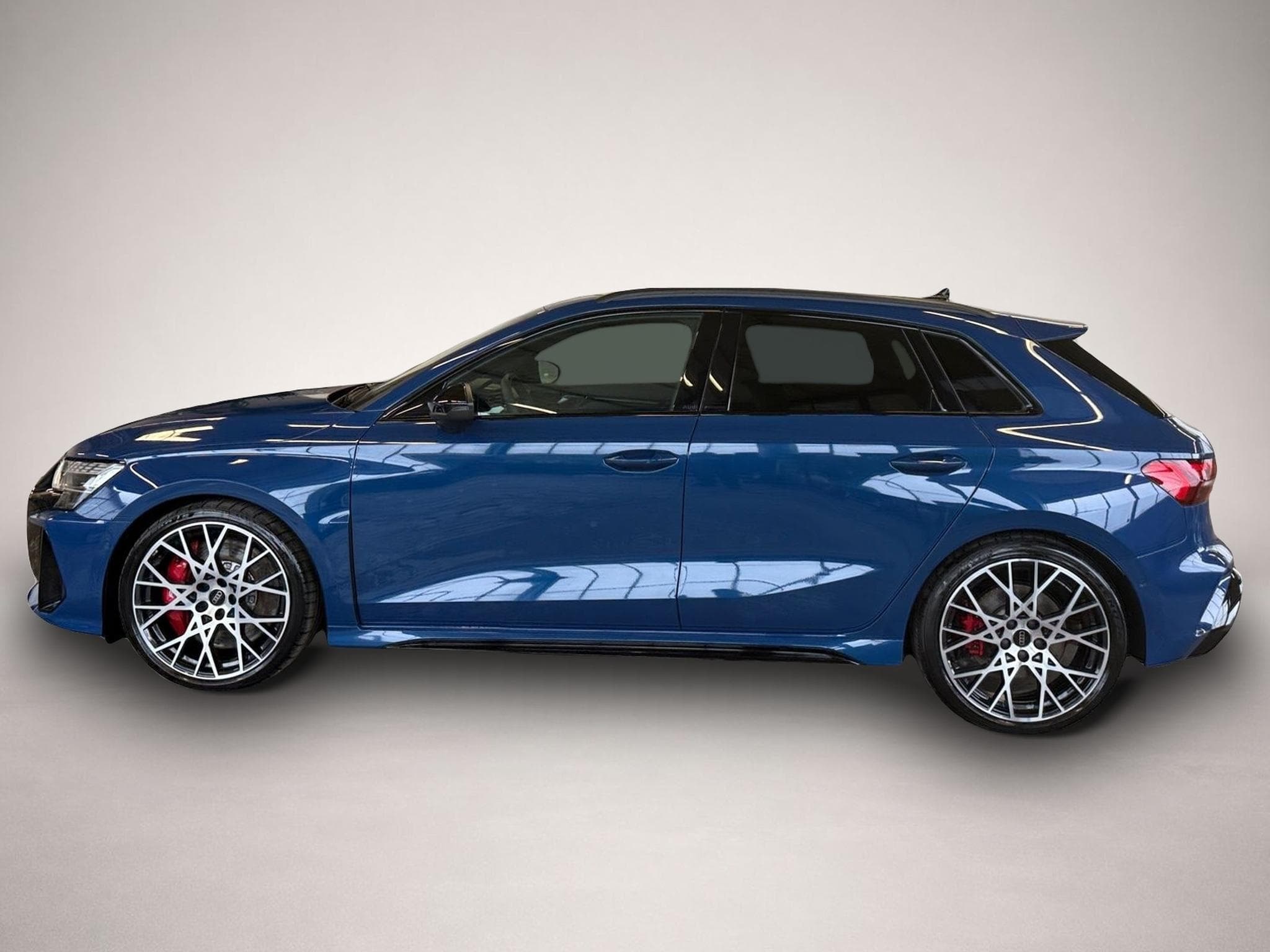 Audi RS3 (2025) - Foto 2
