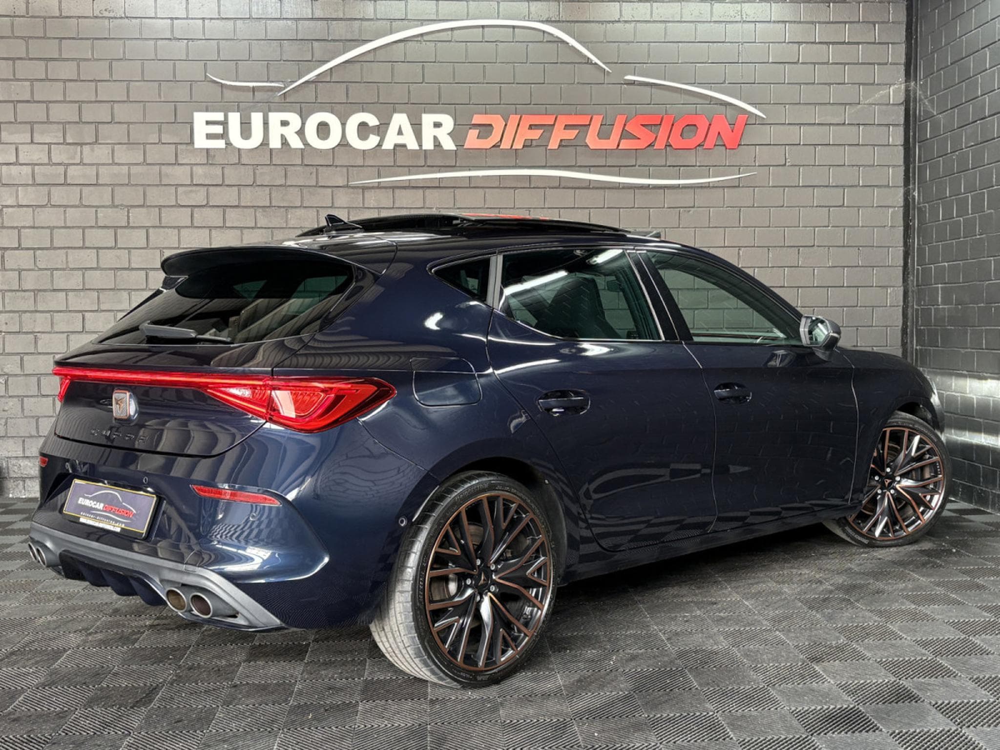 Cupra Leon 2.0 TSI 300CV * PANO * VSS * CAM* (2022) - Photo 6